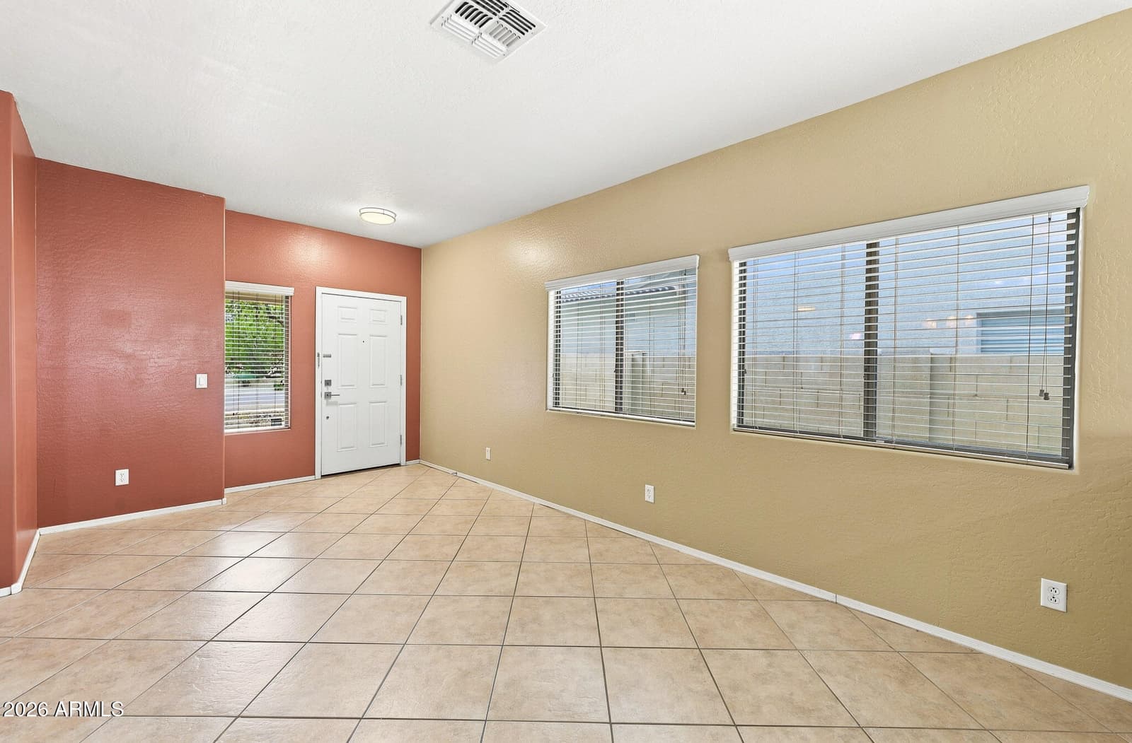 13811 W Redfield Road, Surprise, AZ 85379 — photo 5 of 45