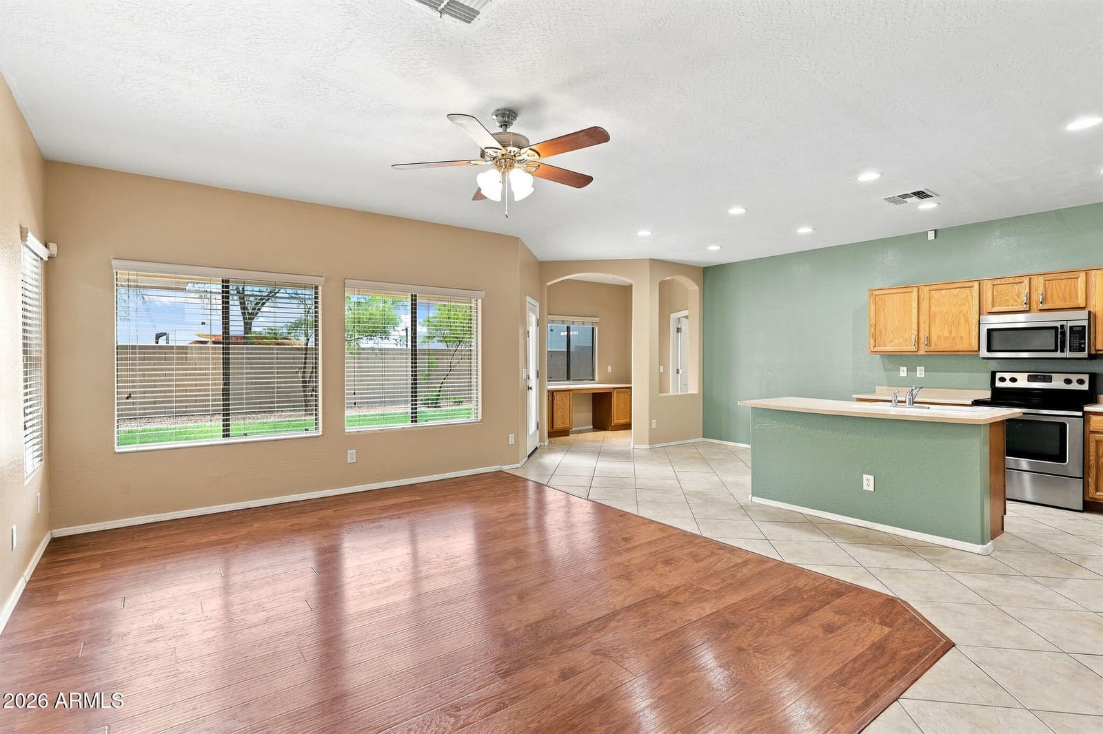 13811 W Redfield Road, Surprise, AZ 85379 — photo 7 of 45