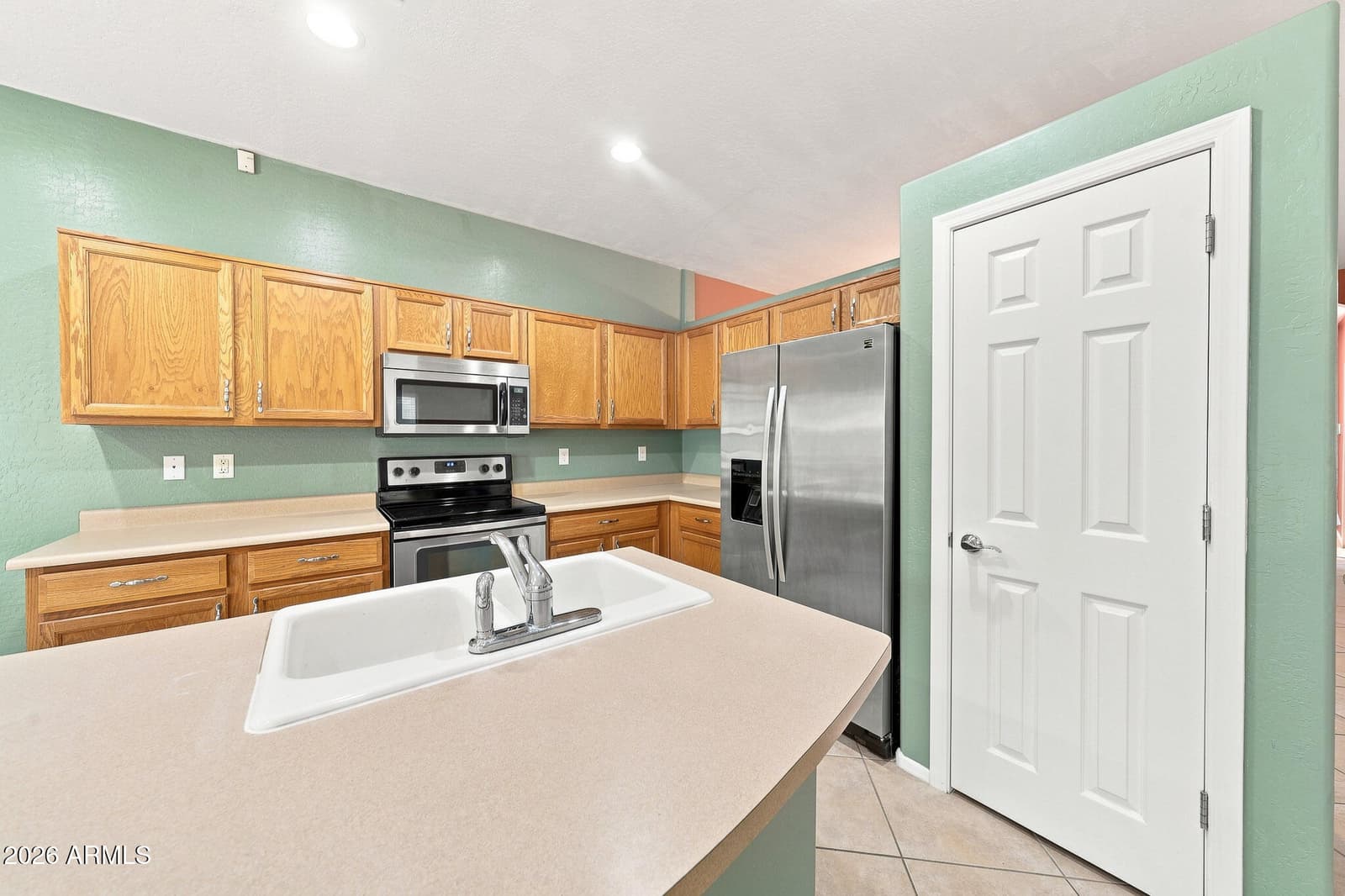 13811 W Redfield Road, Surprise, AZ 85379 — photo 12 of 45
