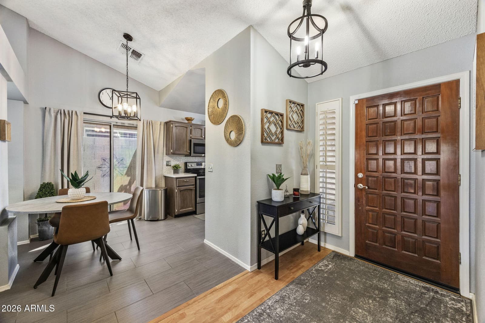 1030 E Villa Theresa Drive, Phoenix, AZ 85022 — photo 3 of 23
