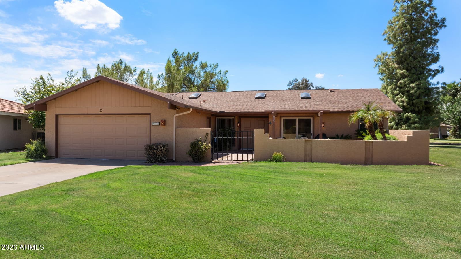 532 Leisure World, Mesa, AZ 85206 — photo 1 of 139