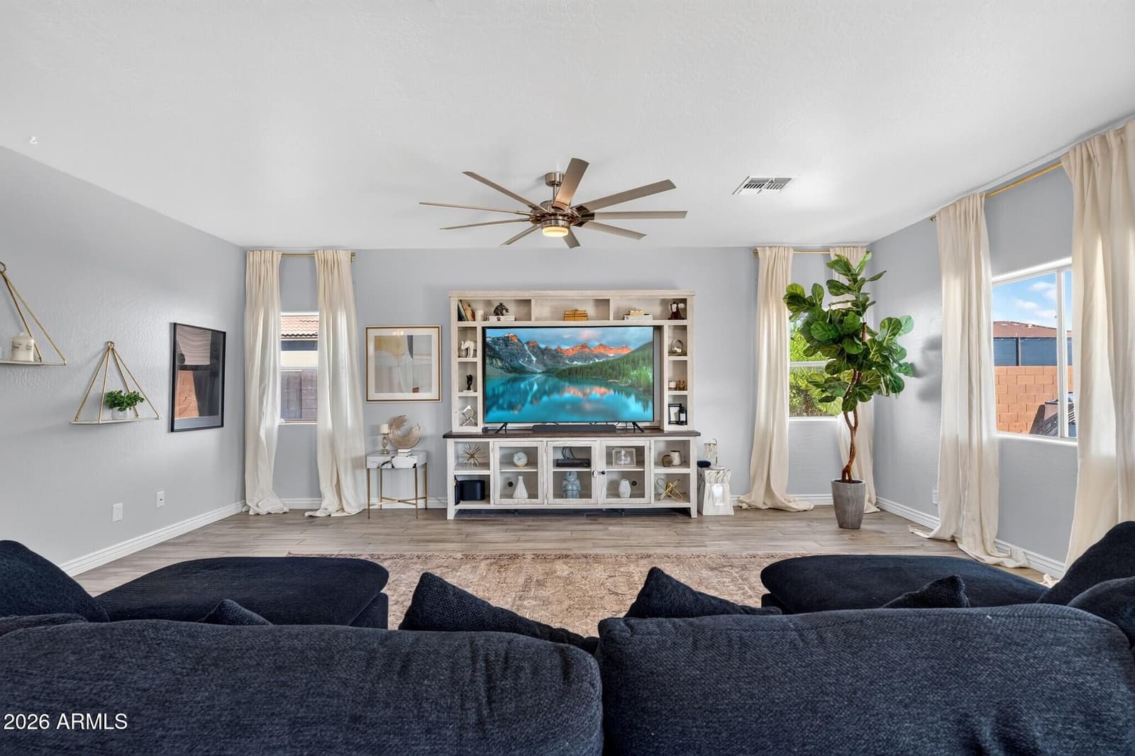 7601 W Southgate Avenue, Phoenix, AZ 85043 — photo 19 of 56