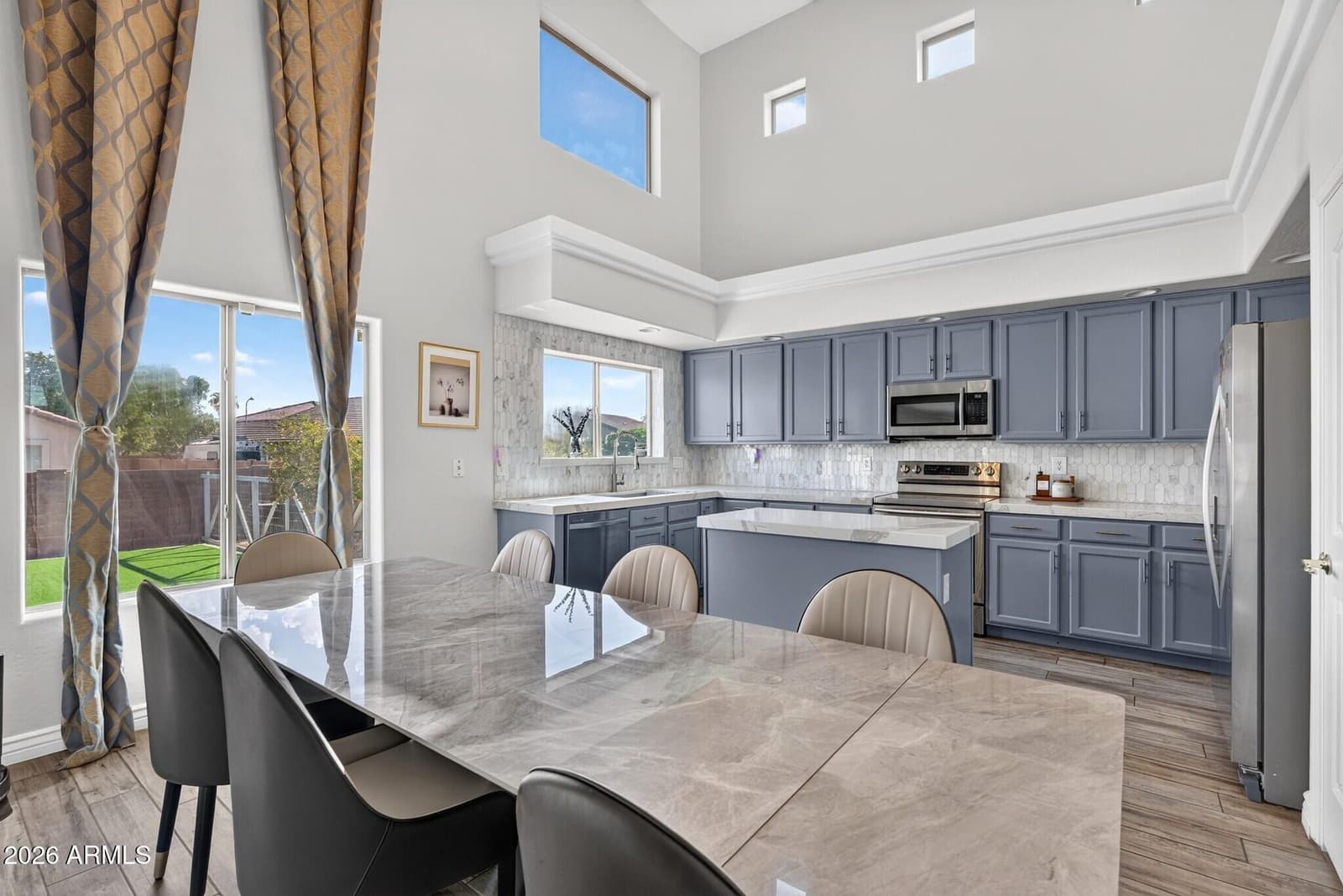 7601 W Southgate Avenue, Phoenix, AZ 85043 — photo 12 of 56