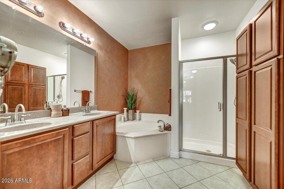 5450 E Deer Valley Drive 1020, Phoenix, AZ 85054 — photo 6 of 20