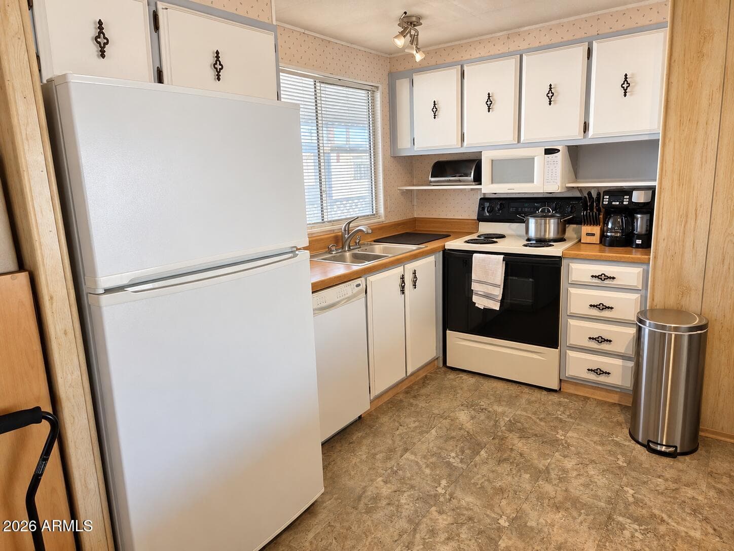 2460 E Main Street A4, Mesa, AZ 85213 — photo 5 of 16