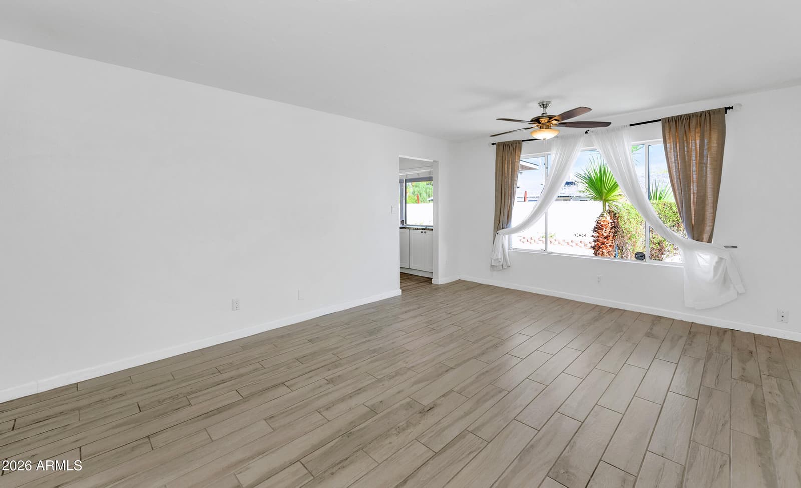 3904 E Sahuaro Drive, Phoenix, AZ 85028 — photo 3 of 22