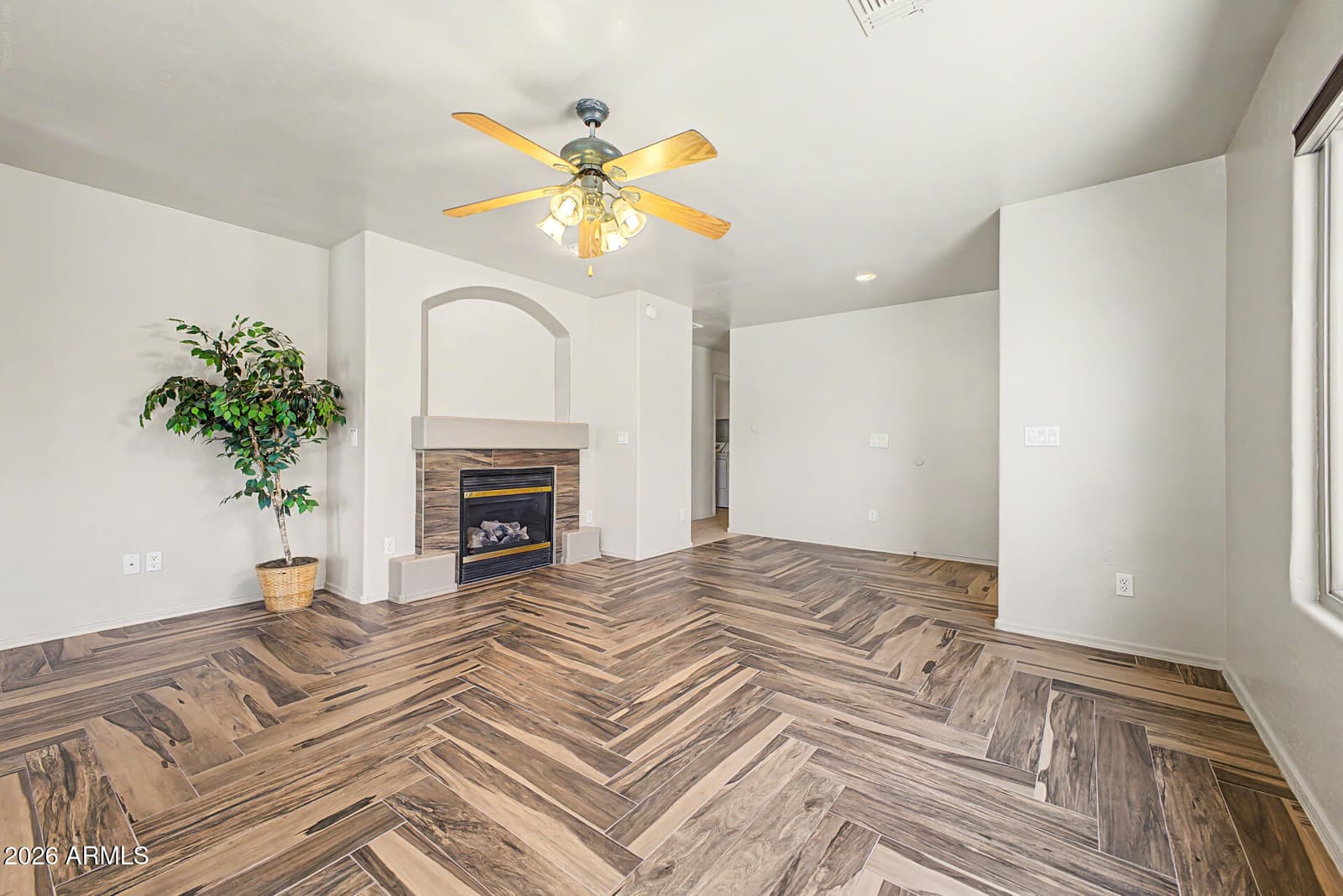 43568 W Bedford Drive, Maricopa, AZ 85138 — photo 8 of 41
