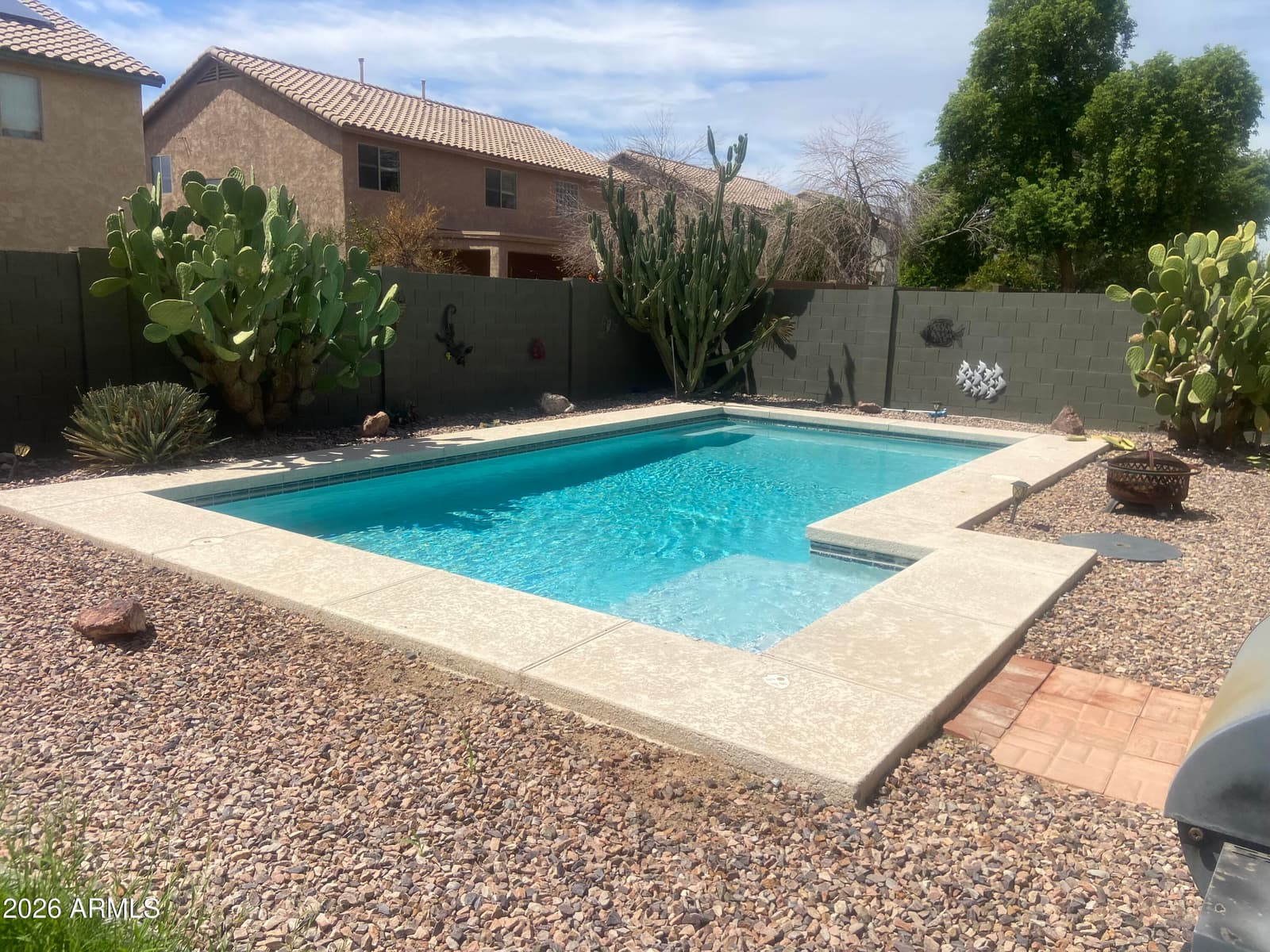6289 W Admiral Way, Florence, AZ 85132 — photo 1 of 4