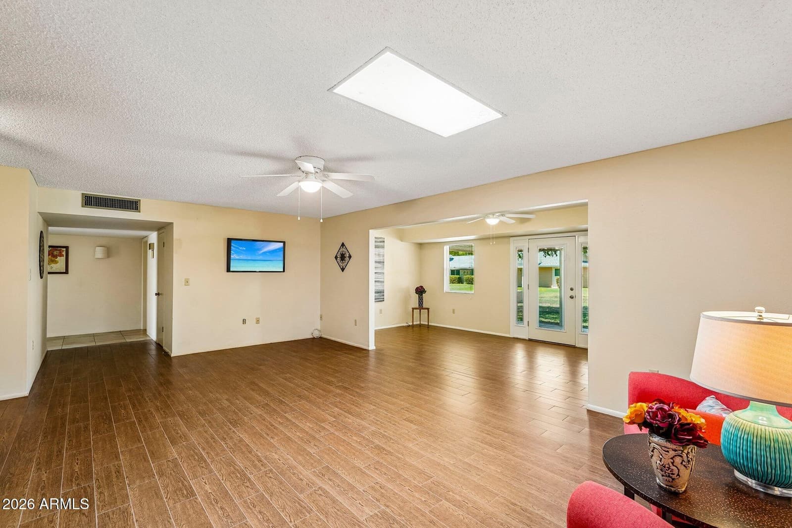 10515 W Roundelay Circle, Sun City, AZ 85351 — photo 5 of 38