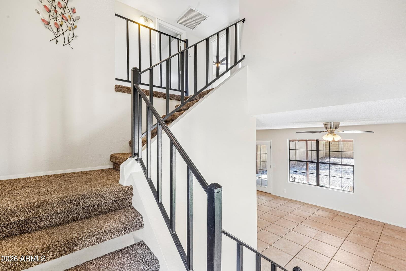 15814 N 37th Drive, Phoenix, AZ 85053 — photo 10 of 41