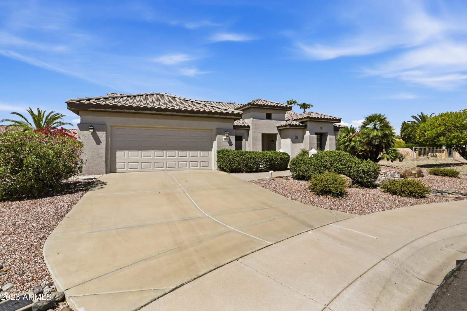 15750 W Linksview Drive, Surprise, AZ 85374 — photo 2 of 36
