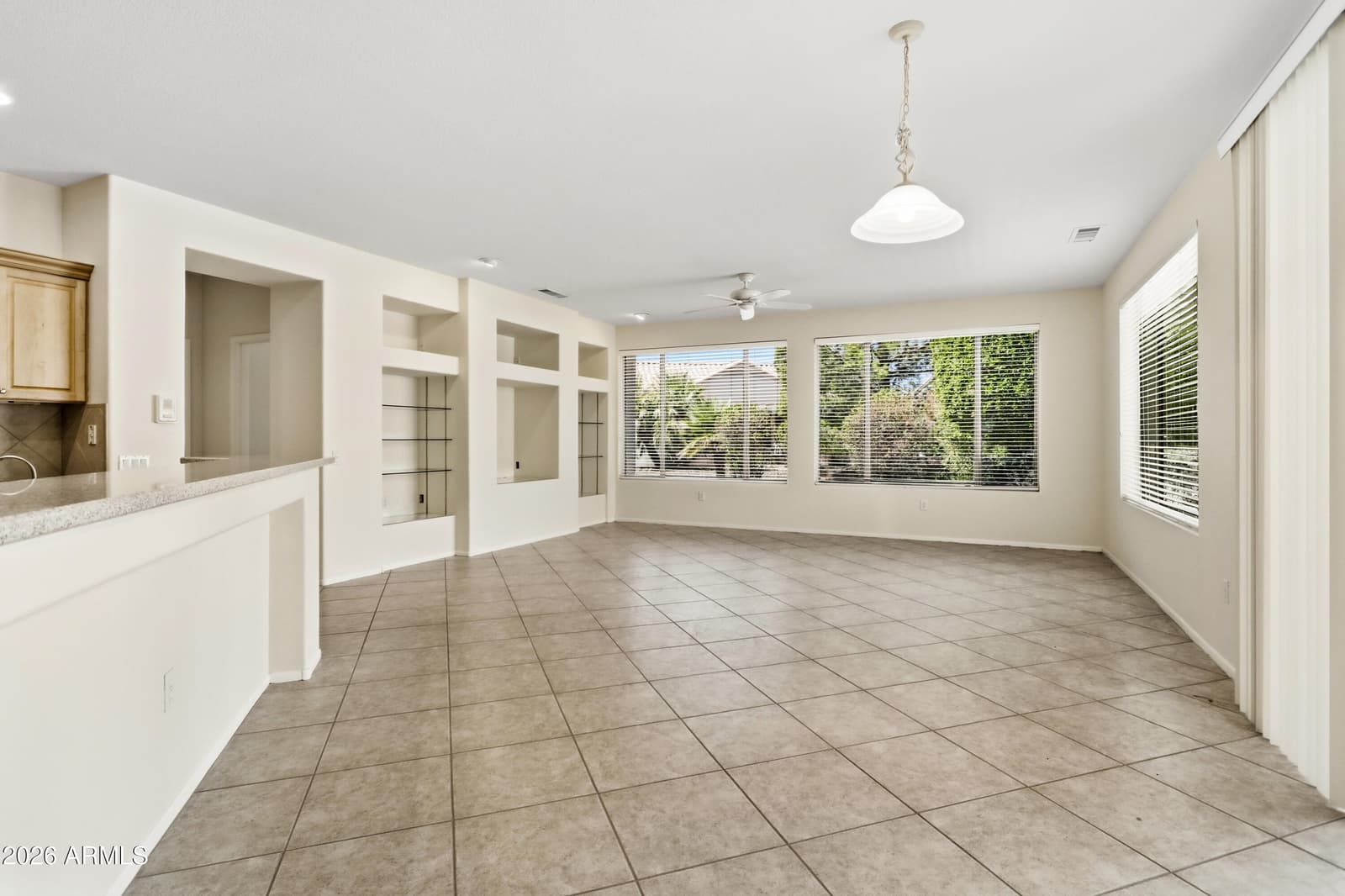 15750 W Linksview Drive, Surprise, AZ 85374 — photo 11 of 36
