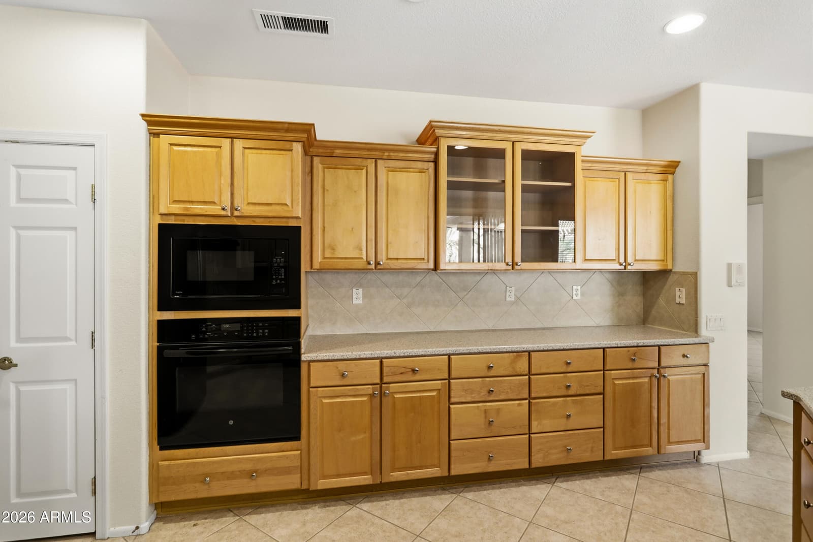 15750 W Linksview Drive, Surprise, AZ 85374 — photo 18 of 36