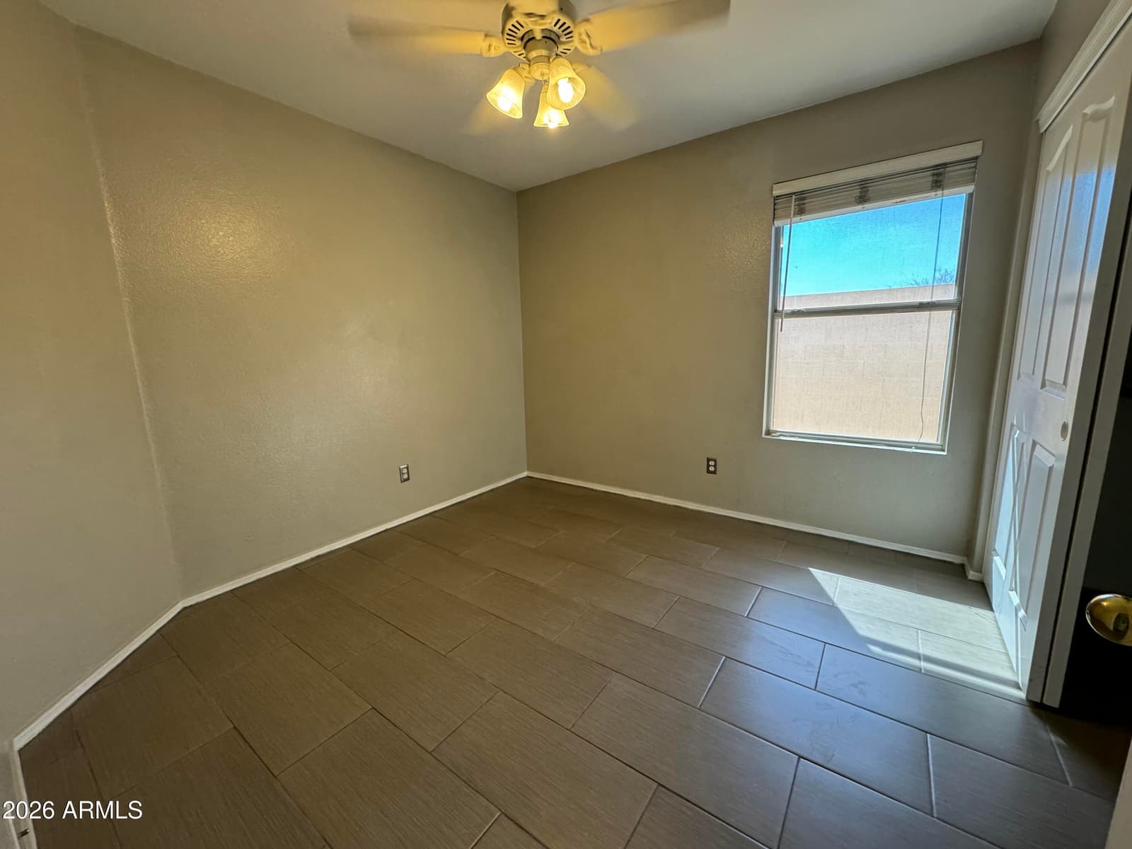 663 W Nopal Avenue, Mesa, AZ 85210 — photo 12 of 23