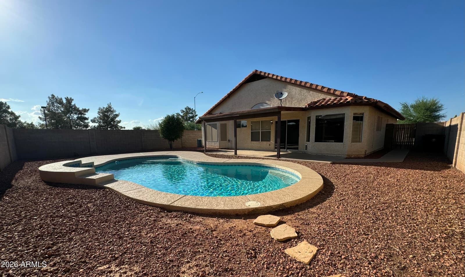 663 W Nopal Avenue, Mesa, AZ 85210 — photo 2 of 23