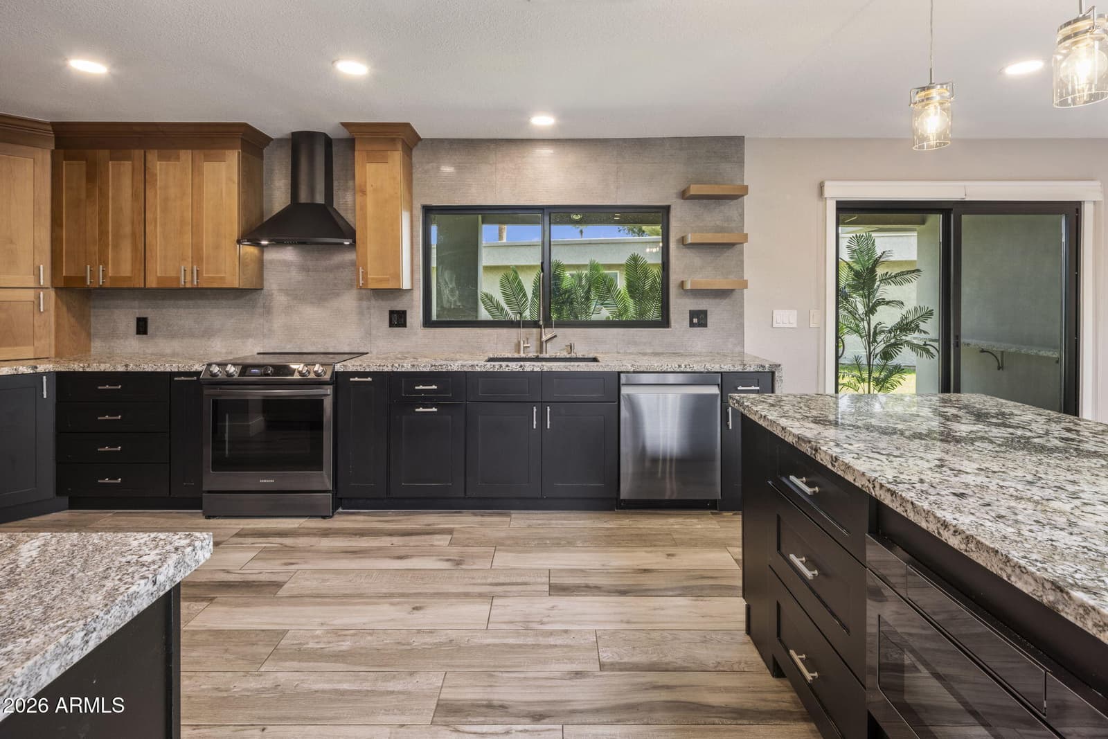 8037 N Via Palma, Scottsdale, AZ 85258 — photo 8 of 28