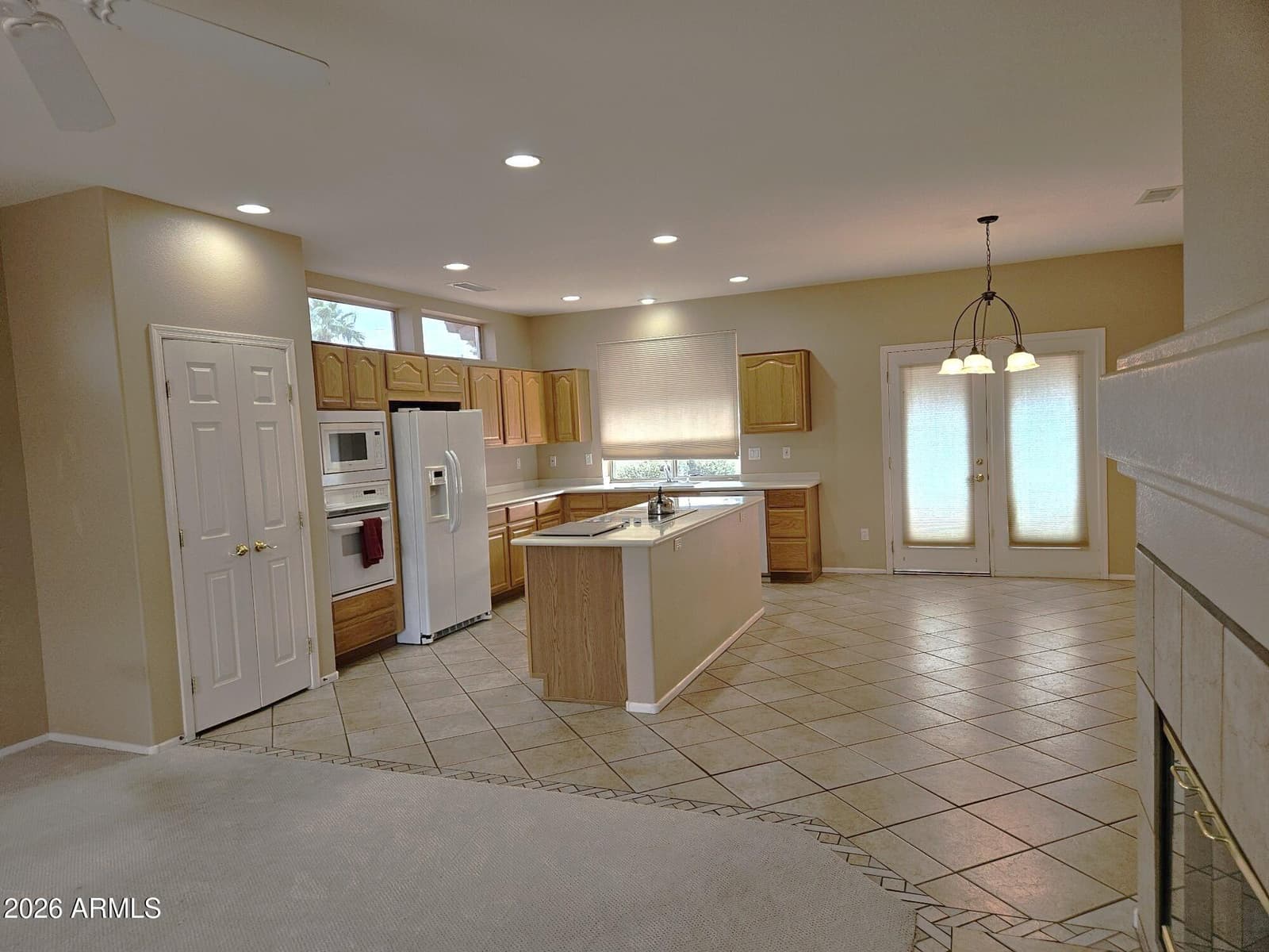 16012 W Starlight Drive, Surprise, AZ 85374 — photo 11 of 37