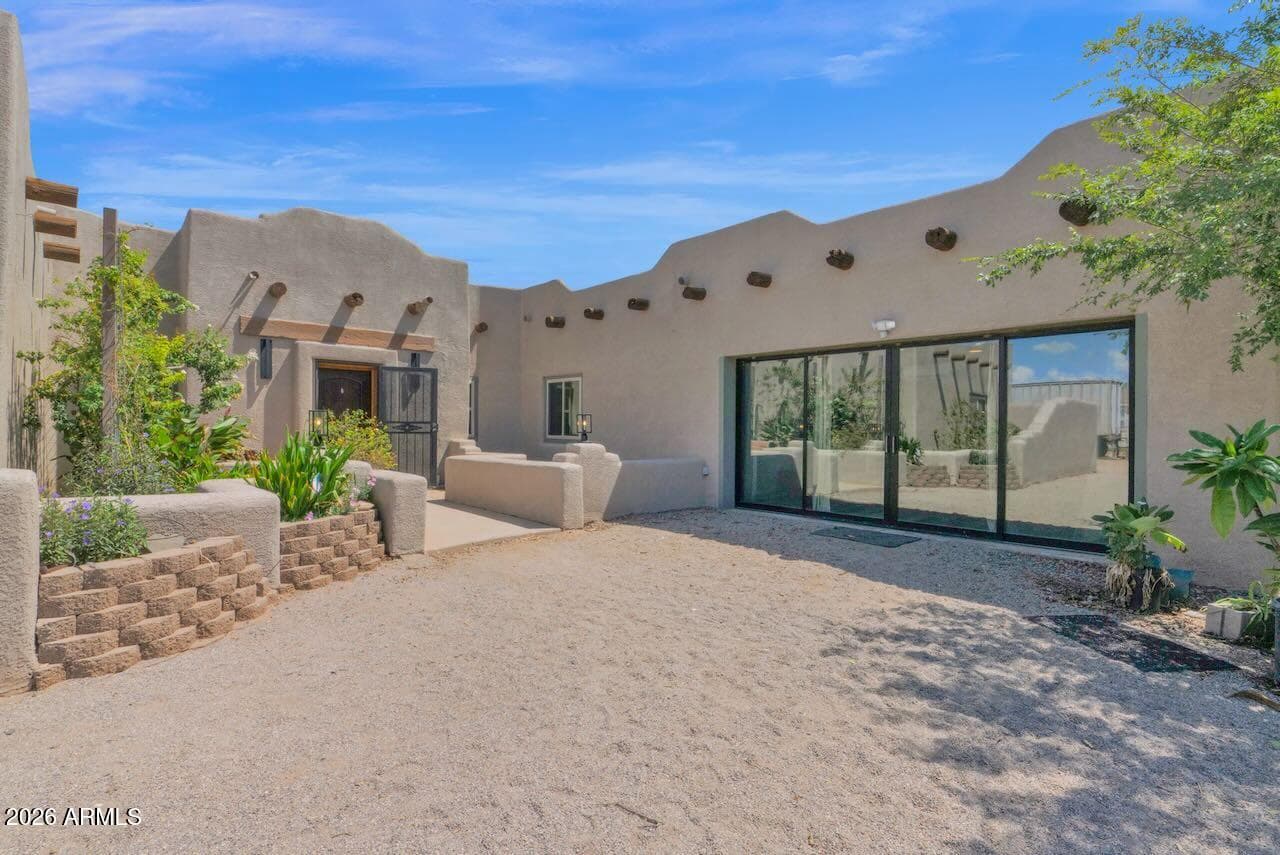 43607 N Coyote Road, San Tan Valley, AZ 85140 — photo 2 of 38