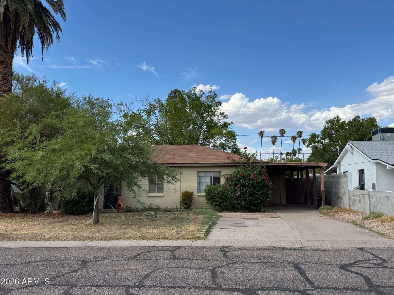 3516 E Amelia Avenue, Phoenix, AZ 85018 — photo 2 of 26