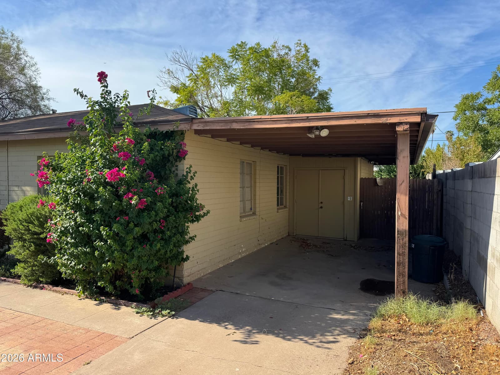 3516 E Amelia Avenue, Phoenix, AZ 85018 — photo 5 of 26