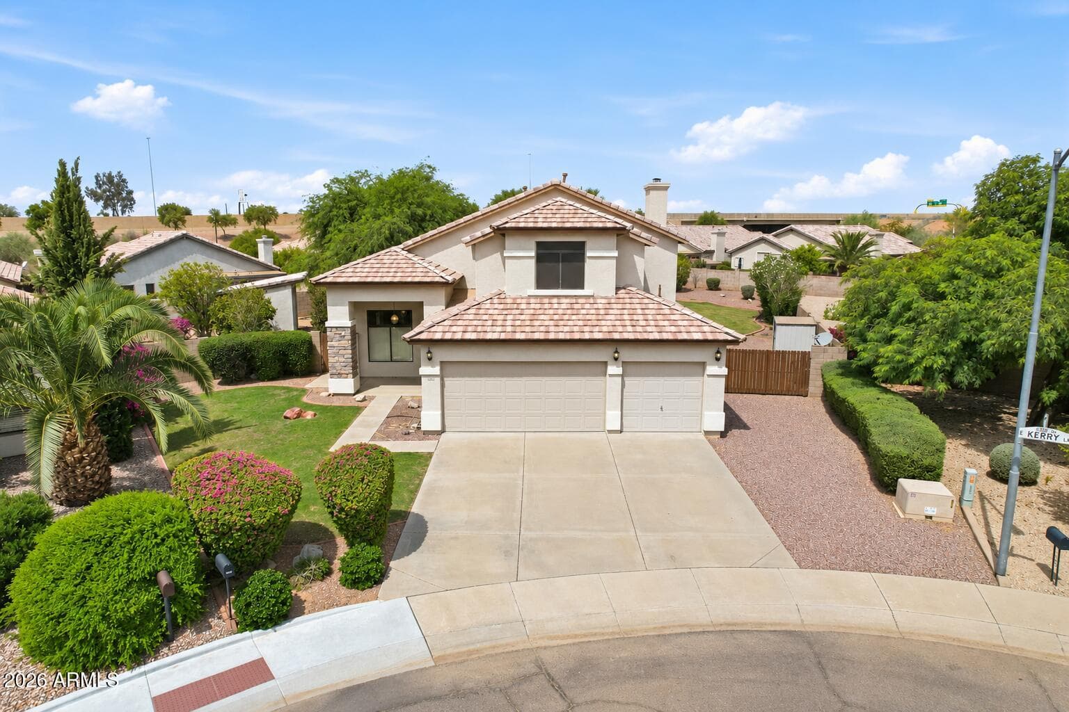 19220 N 39th Place, Phoenix, AZ 85050 — photo 1 of 62