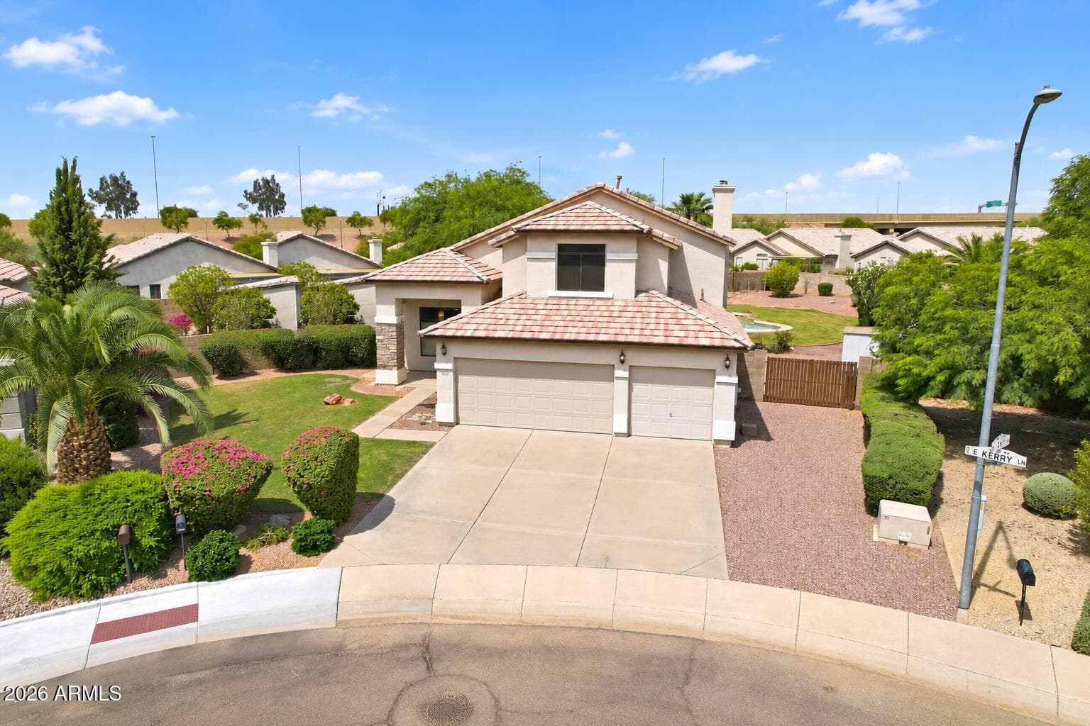 19220 N 39th Place, Phoenix, AZ 85050 — photo 4 of 62