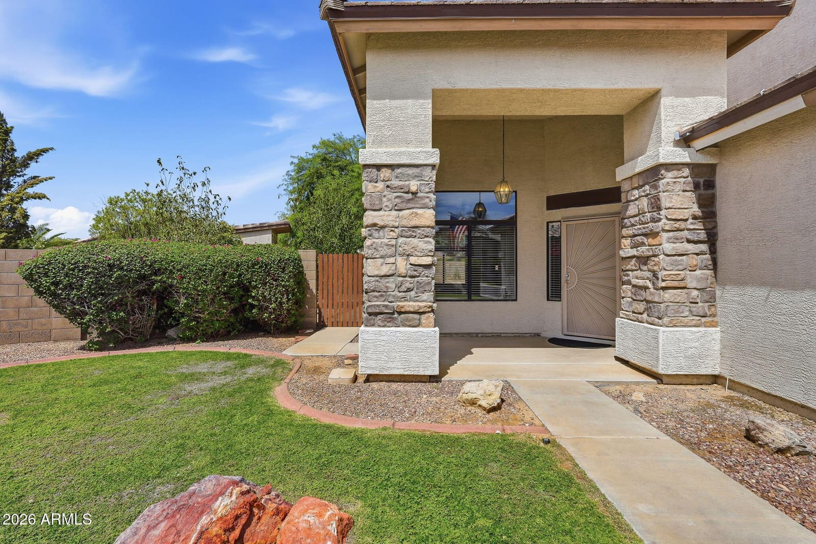 19220 N 39th Place, Phoenix, AZ 85050 — photo 6 of 62