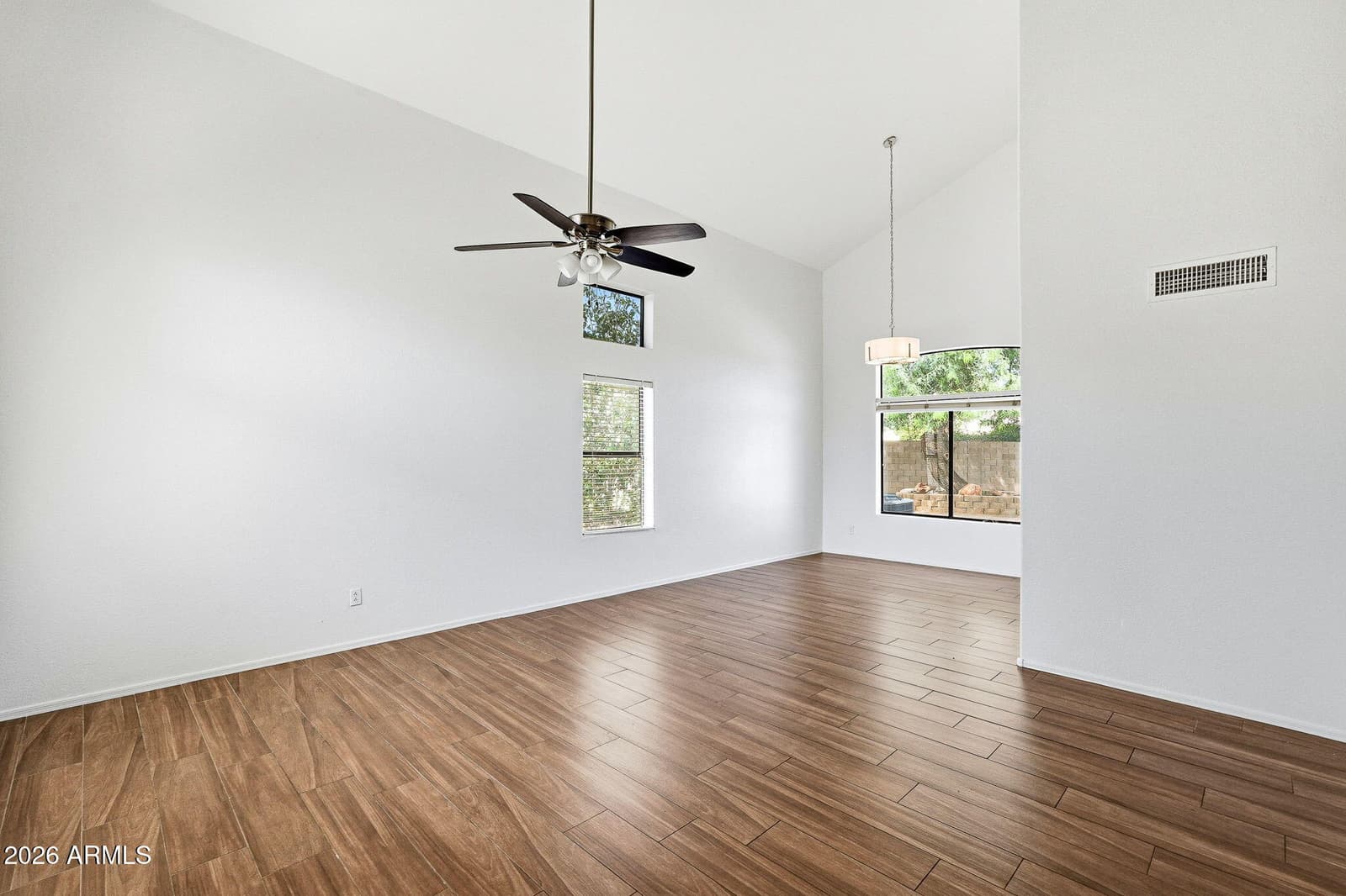 19220 N 39th Place, Phoenix, AZ 85050 — photo 15 of 62