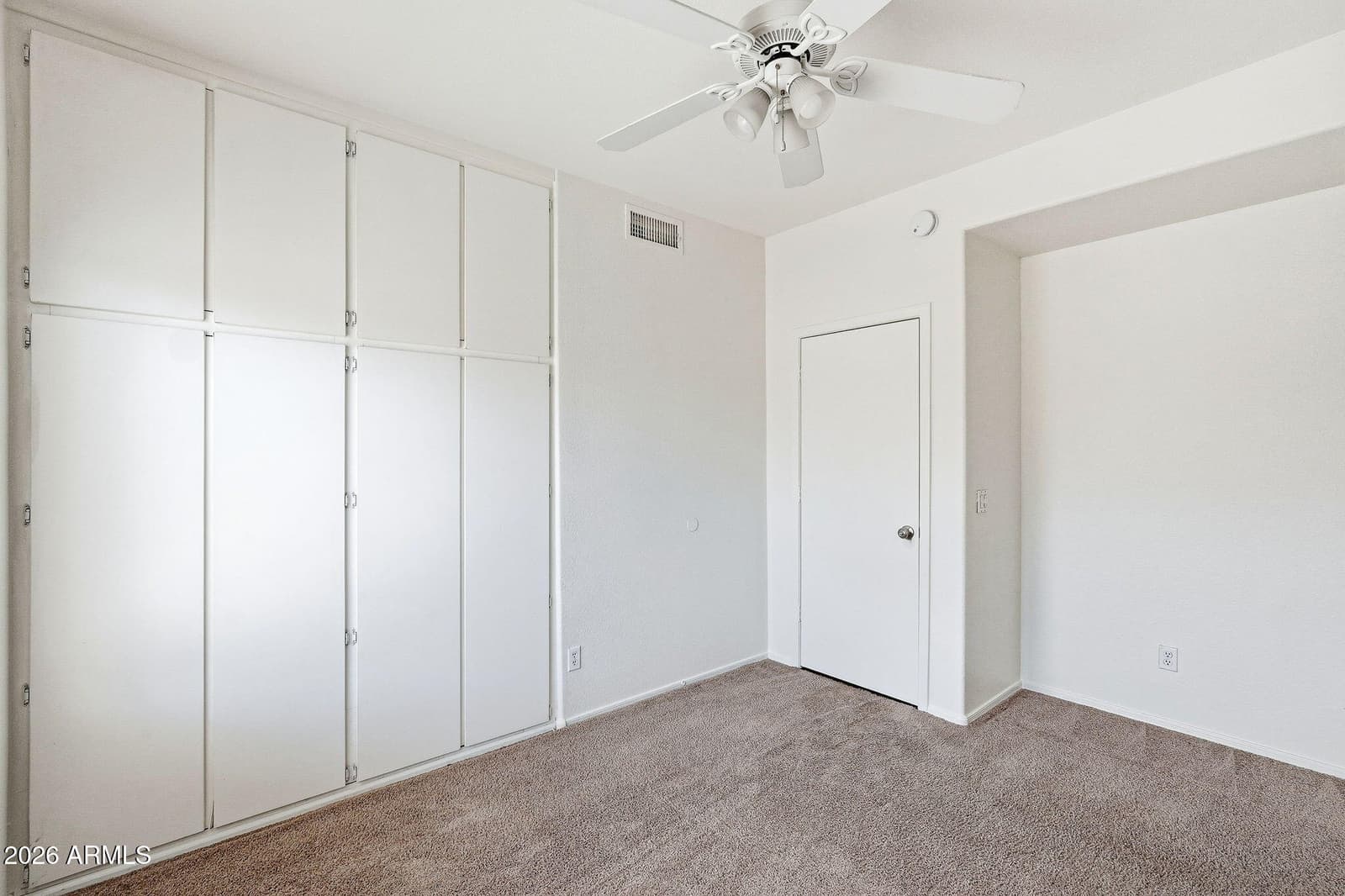 19220 N 39th Place, Phoenix, AZ 85050 — photo 32 of 62