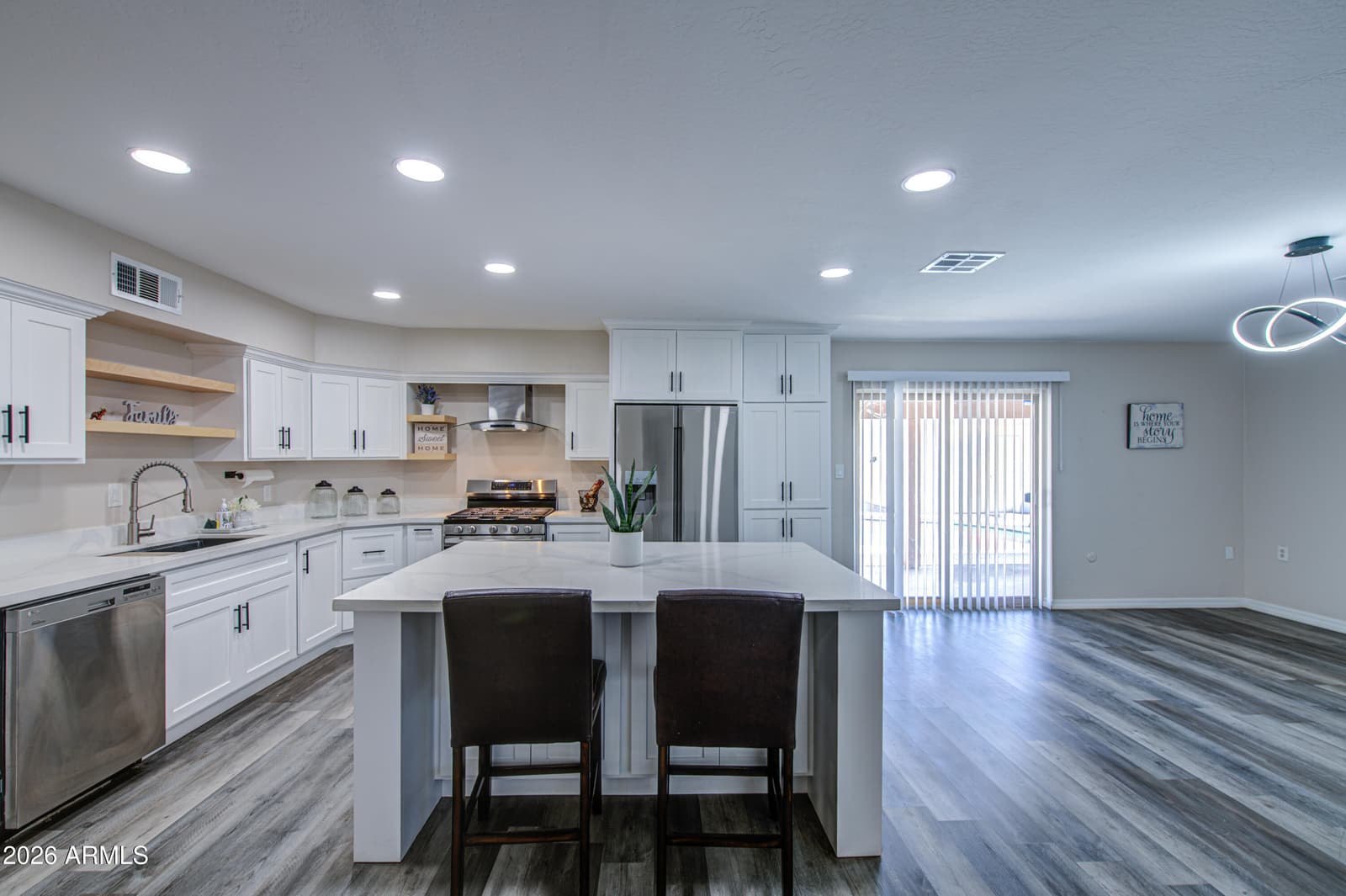 301 N 87th Street, Mesa, AZ 85207 — photo 7 of 42