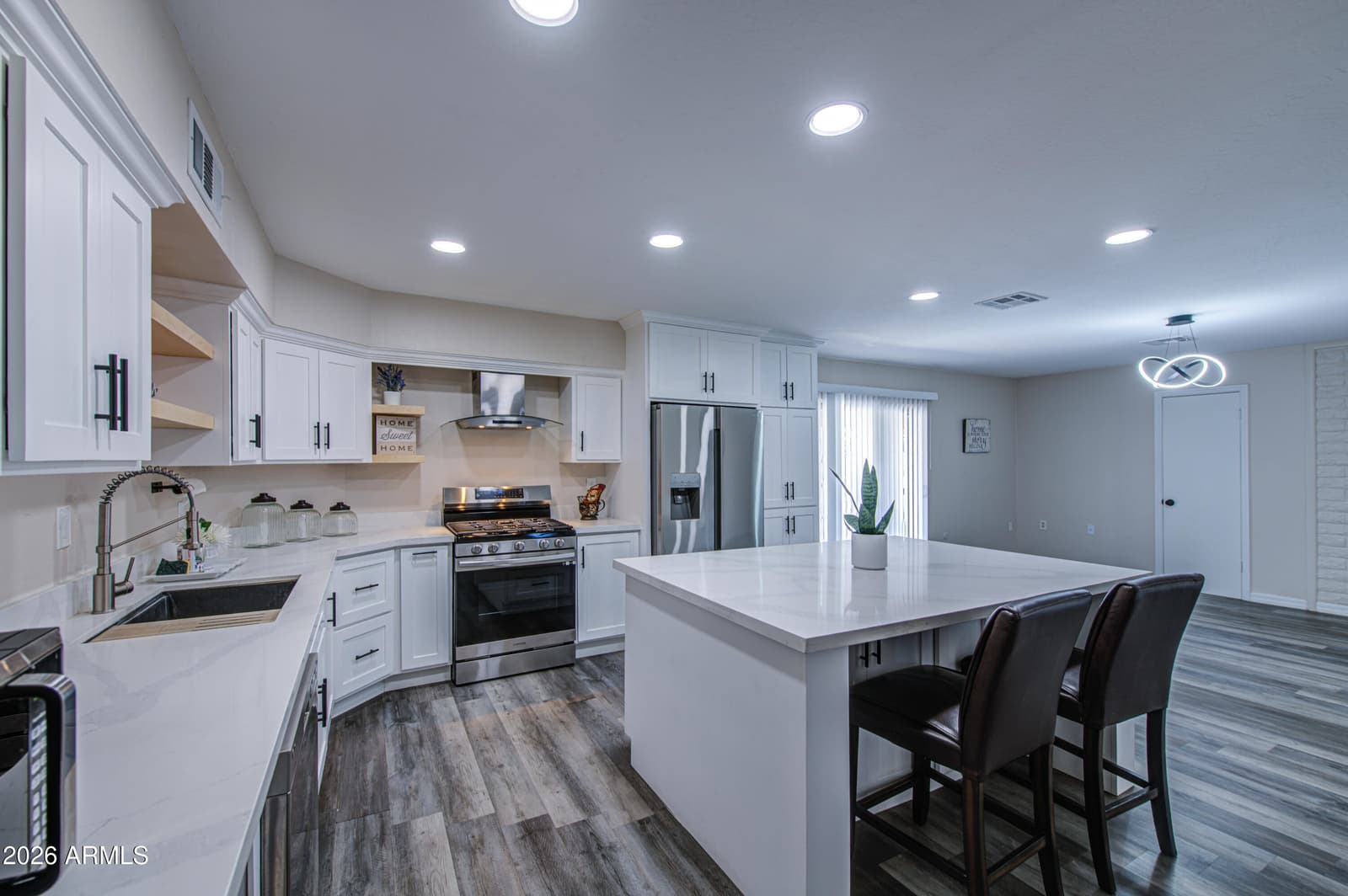 301 N 87th Street, Mesa, AZ 85207 — photo 9 of 42