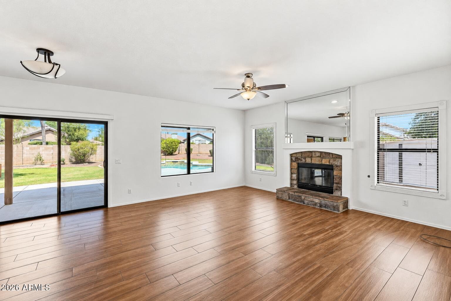 19220 N 39th Place, Phoenix, AZ 85050 — photo 28 of 62