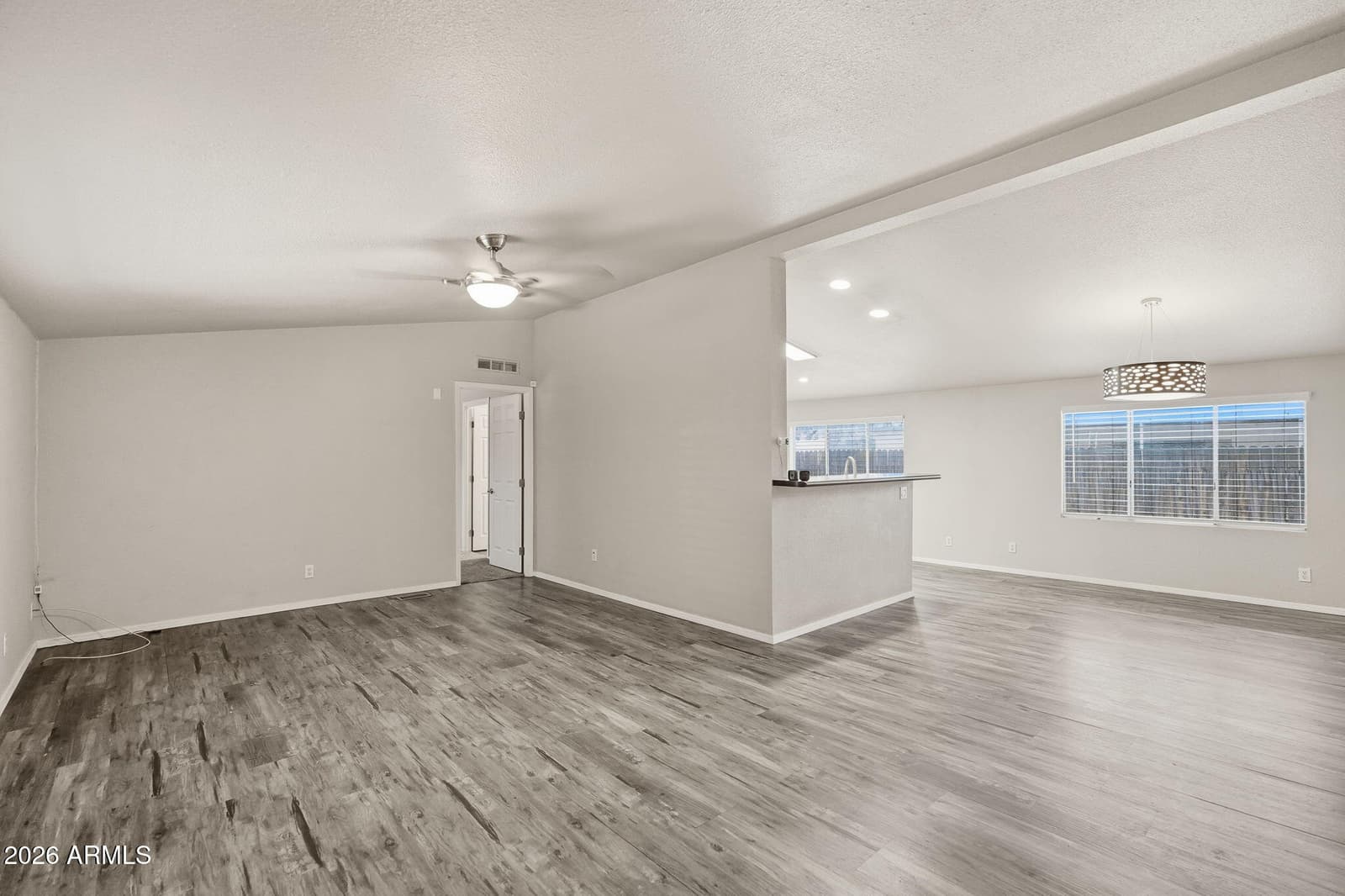 10951 N 91st Avenue 191, Peoria, AZ 85345 — photo 7 of 45