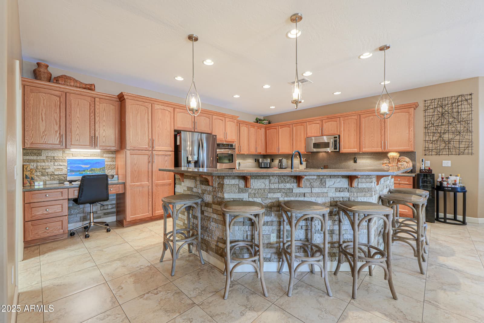 4757 W Nogales Way, Eloy, AZ 85131 — photo 8 of 48