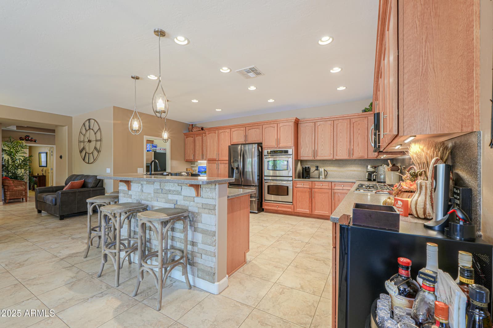 4757 W Nogales Way, Eloy, AZ 85131 — photo 11 of 48