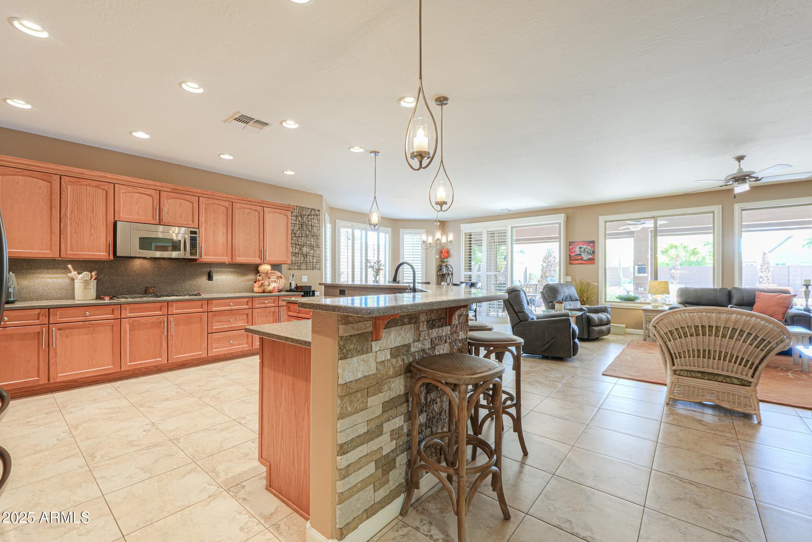4757 W Nogales Way, Eloy, AZ 85131 — photo 13 of 48