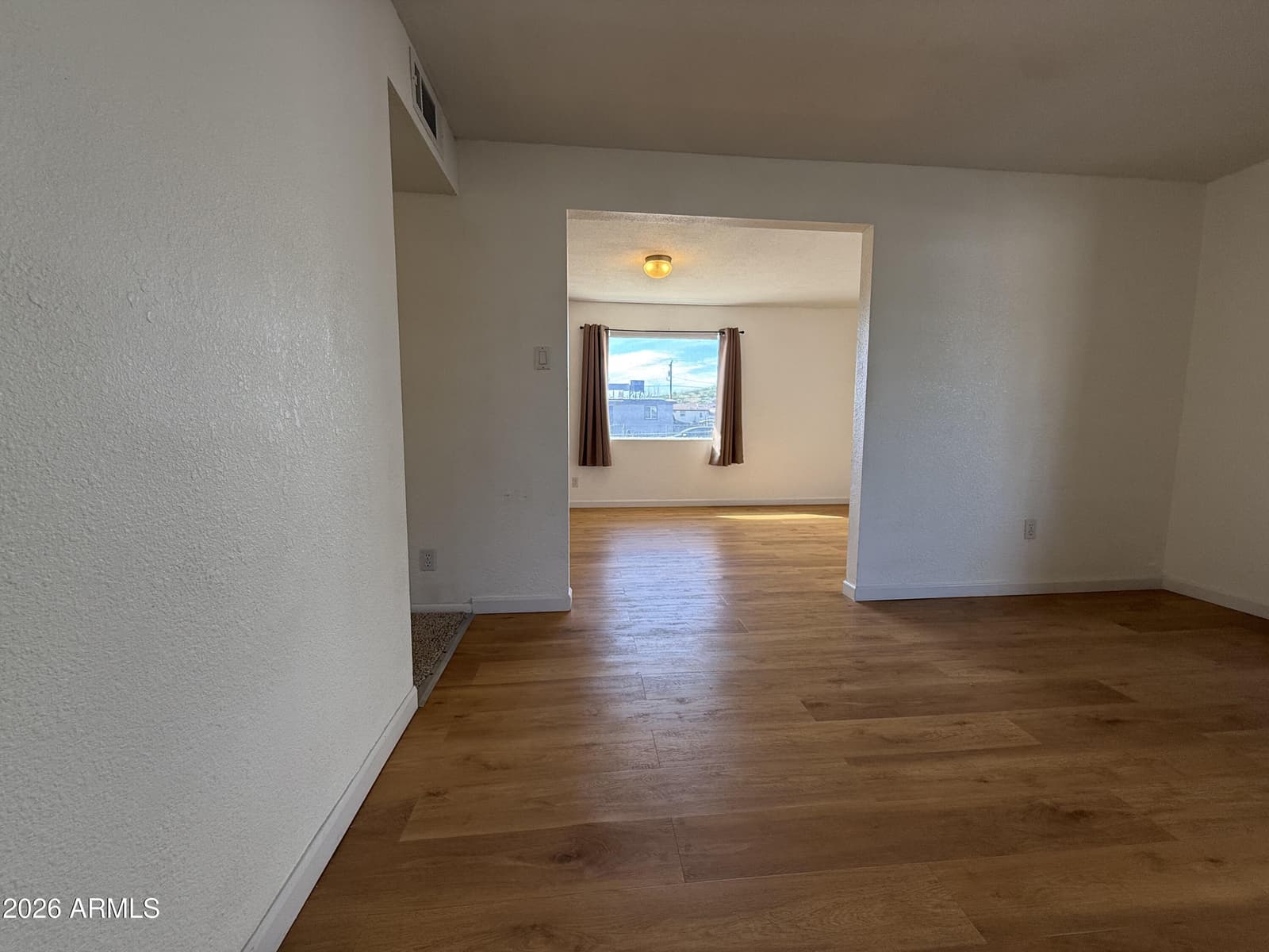 123 E Apache Street, Huachuca City, AZ 85616 — photo 7 of 30