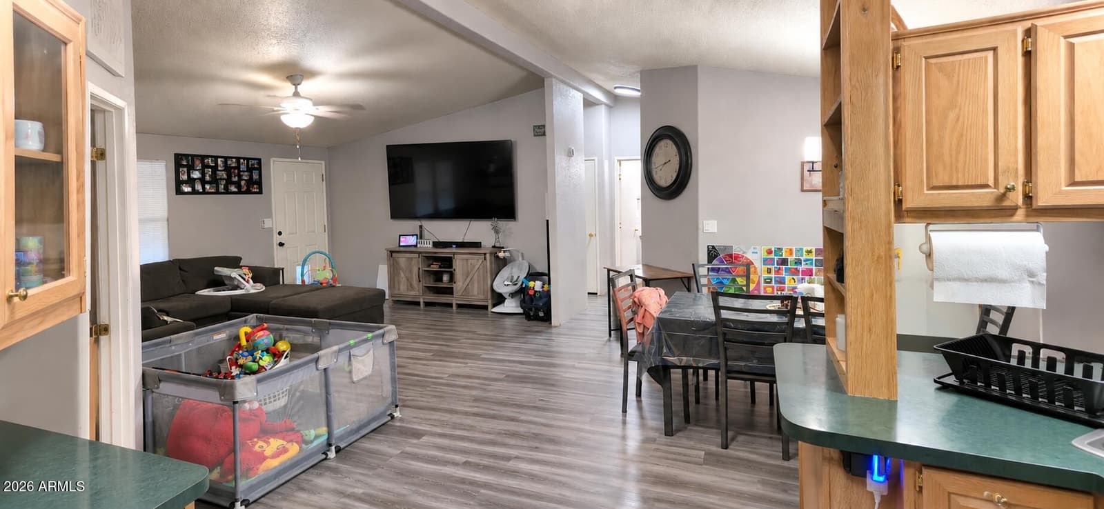 5470 E Roberts Drive, Globe, AZ 85501 — photo 3 of 23