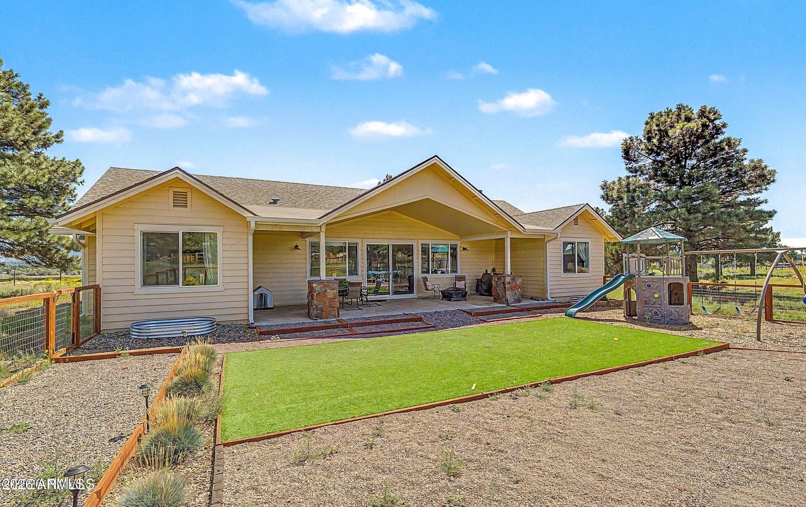 12194 Daniel Way, Flagstaff, AZ 86004 — photo 5 of 67
