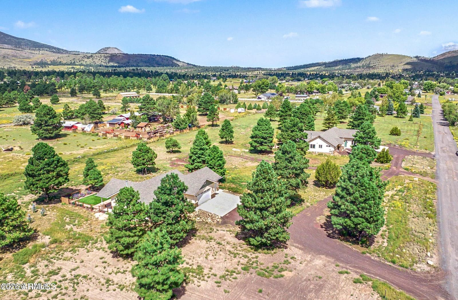 12194 Daniel Way, Flagstaff, AZ 86004 — photo 6 of 67