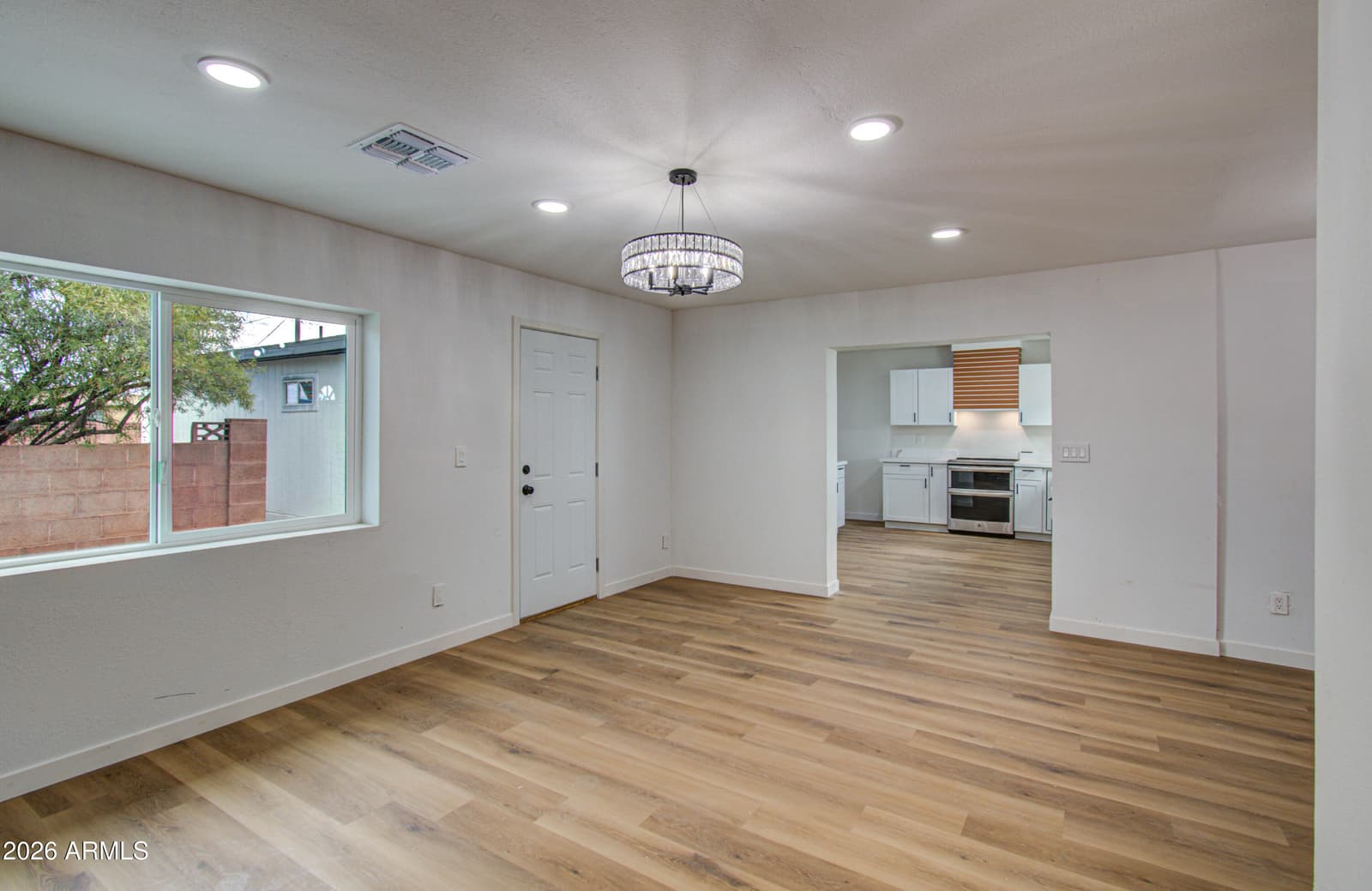 7626 W Sheila Lane, Phoenix, AZ 85033 — photo 11 of 50