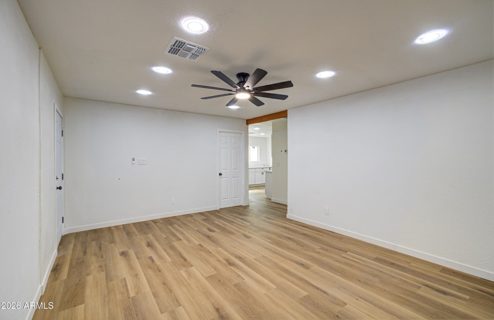 7626 W Sheila Lane, Phoenix, AZ 85033 — photo 13 of 50