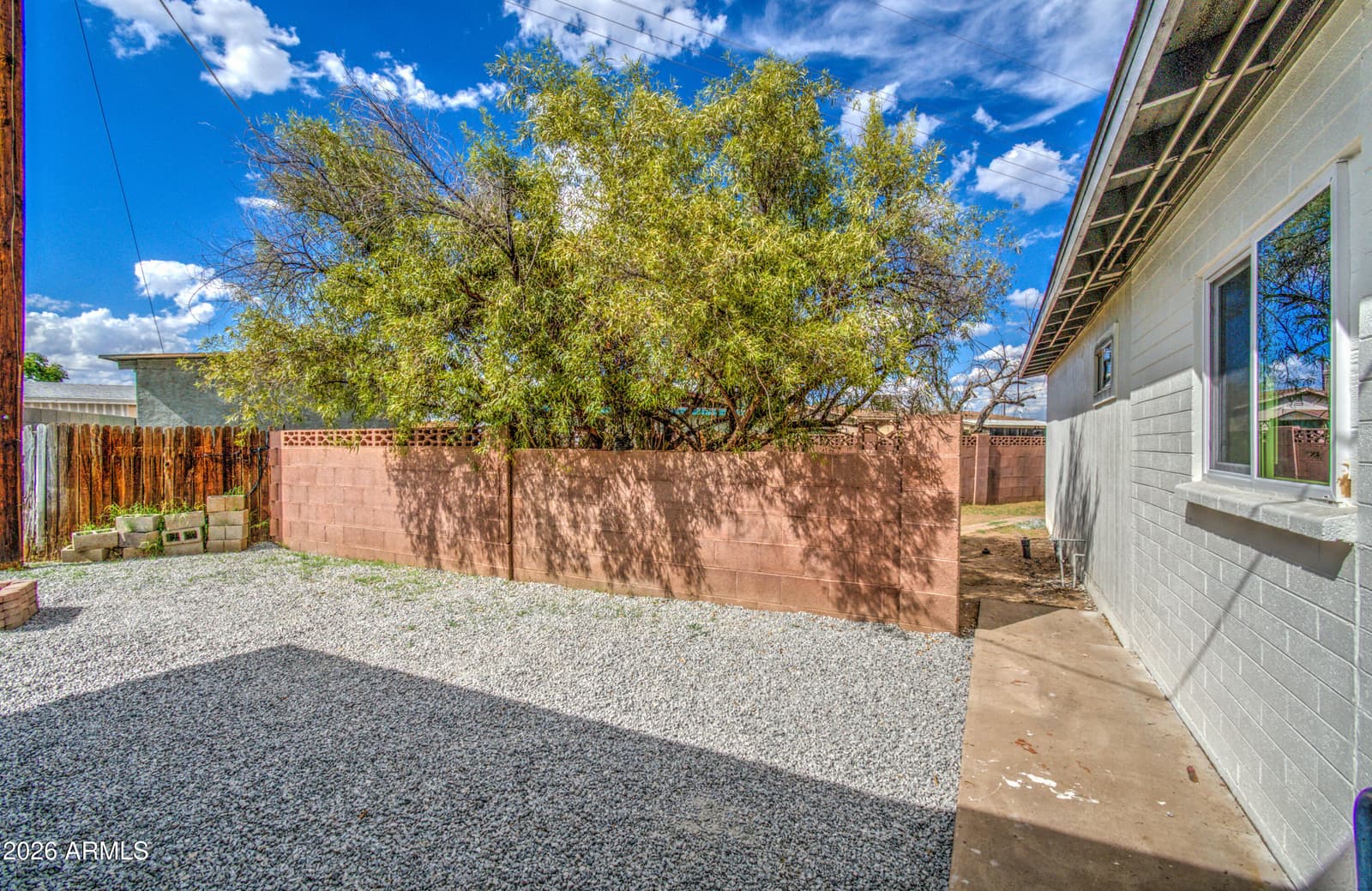 7626 W Sheila Lane, Phoenix, AZ 85033 — photo 47 of 50