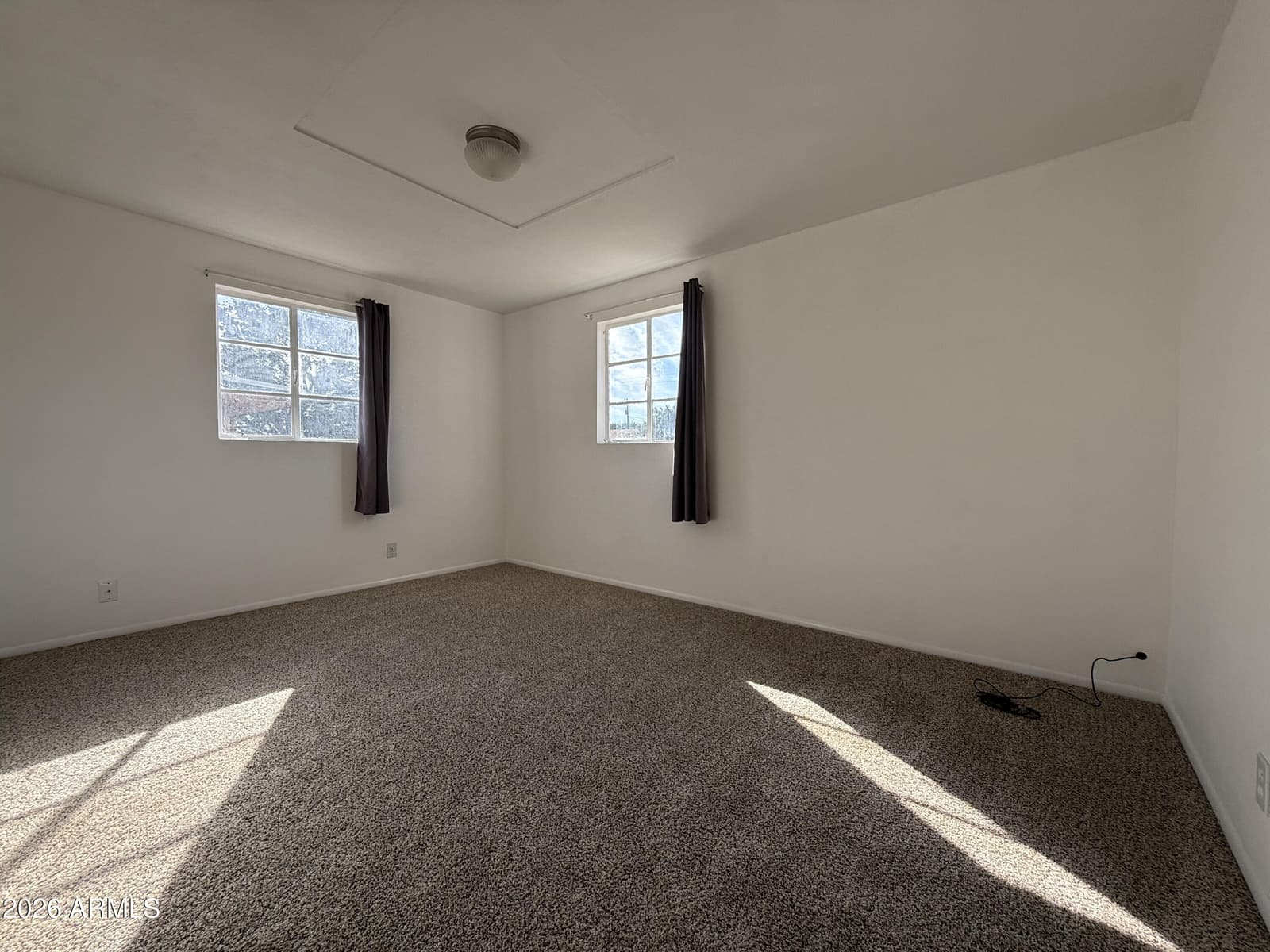 123 E Apache Street, Huachuca City, AZ 85616 — photo 15 of 31