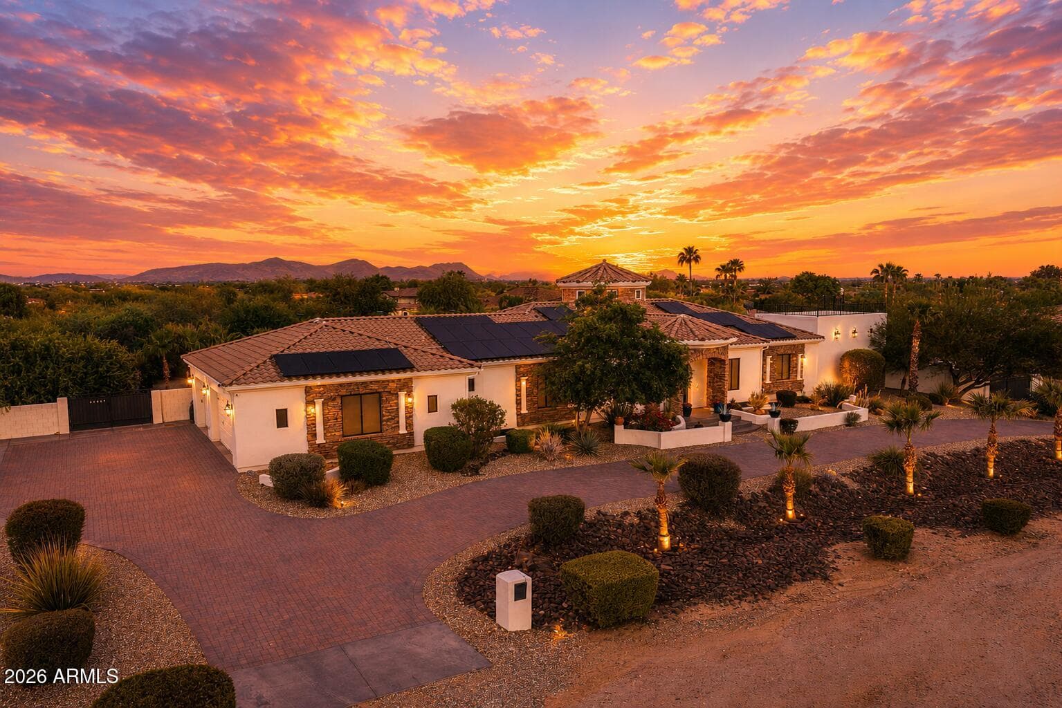 24437 N 85th Avenue, Peoria, AZ 85383 — photo 5 of 32