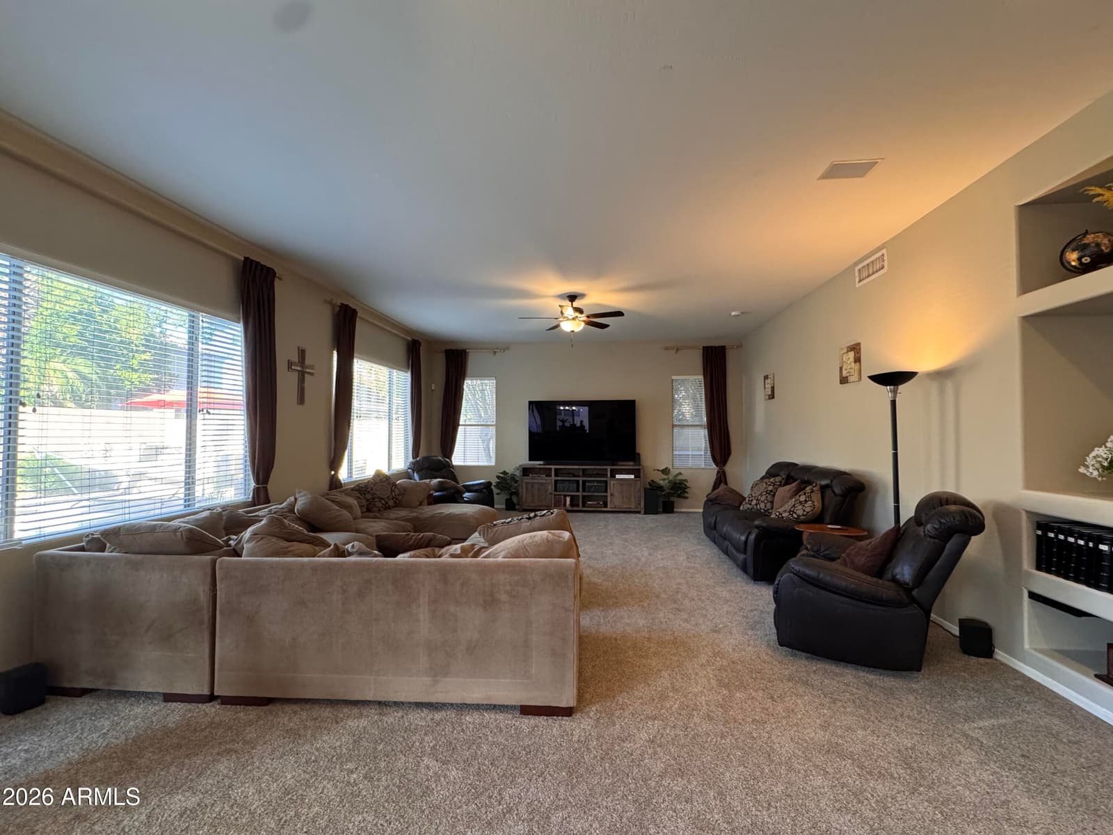 320 W Leah Avenue, Gilbert, AZ 85233 — photo 23 of 69