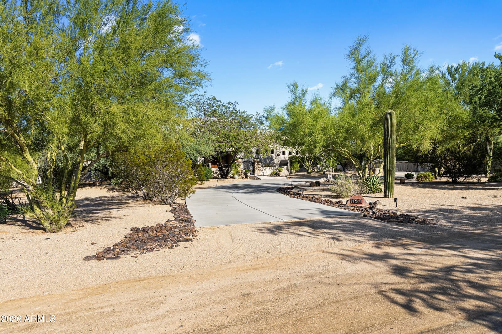 7621 E Dixileta Drive, Scottsdale, AZ 85266 — photo 7 of 127