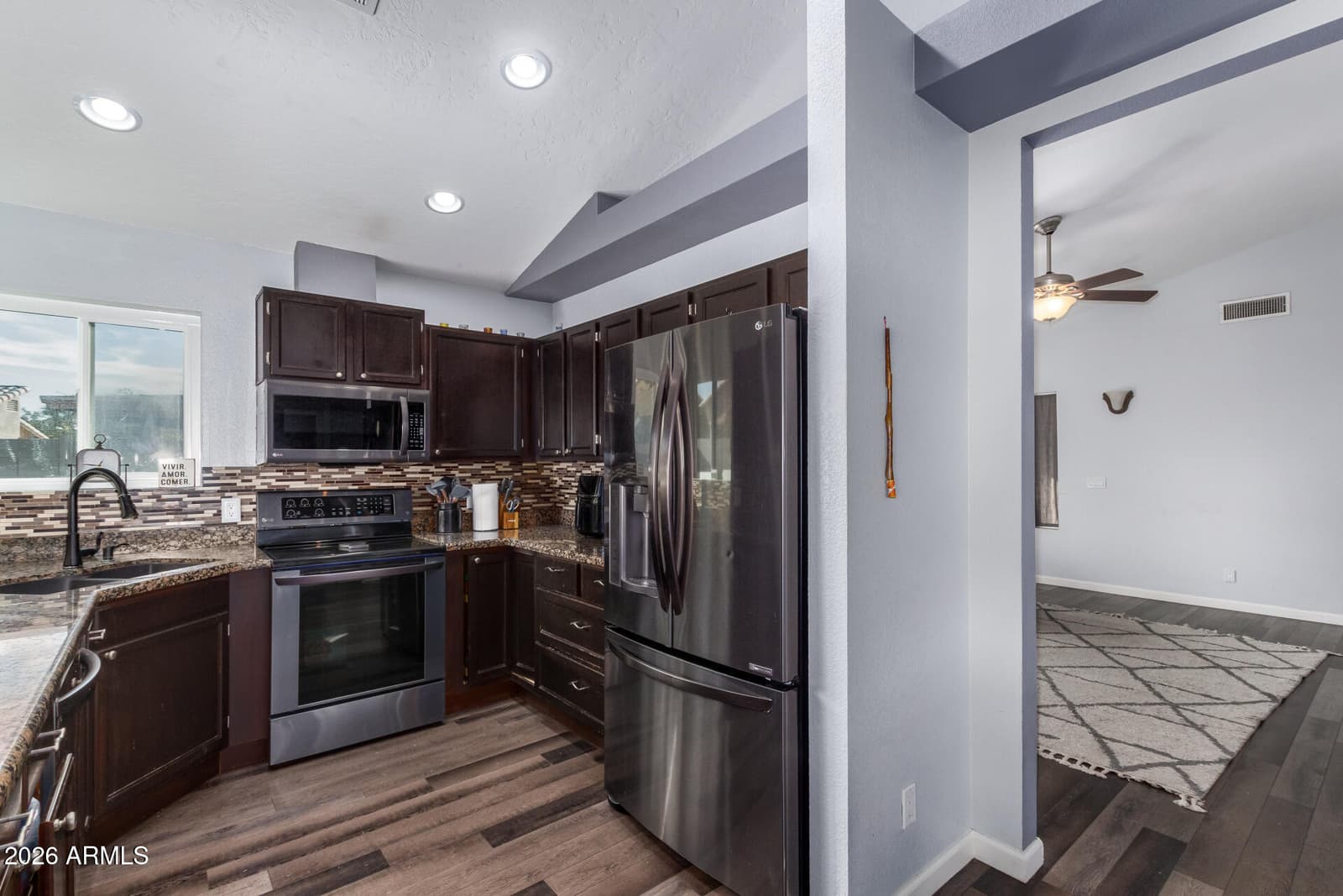 4112 E Tanglewood Drive, Phoenix, AZ 85048 — photo 11 of 31