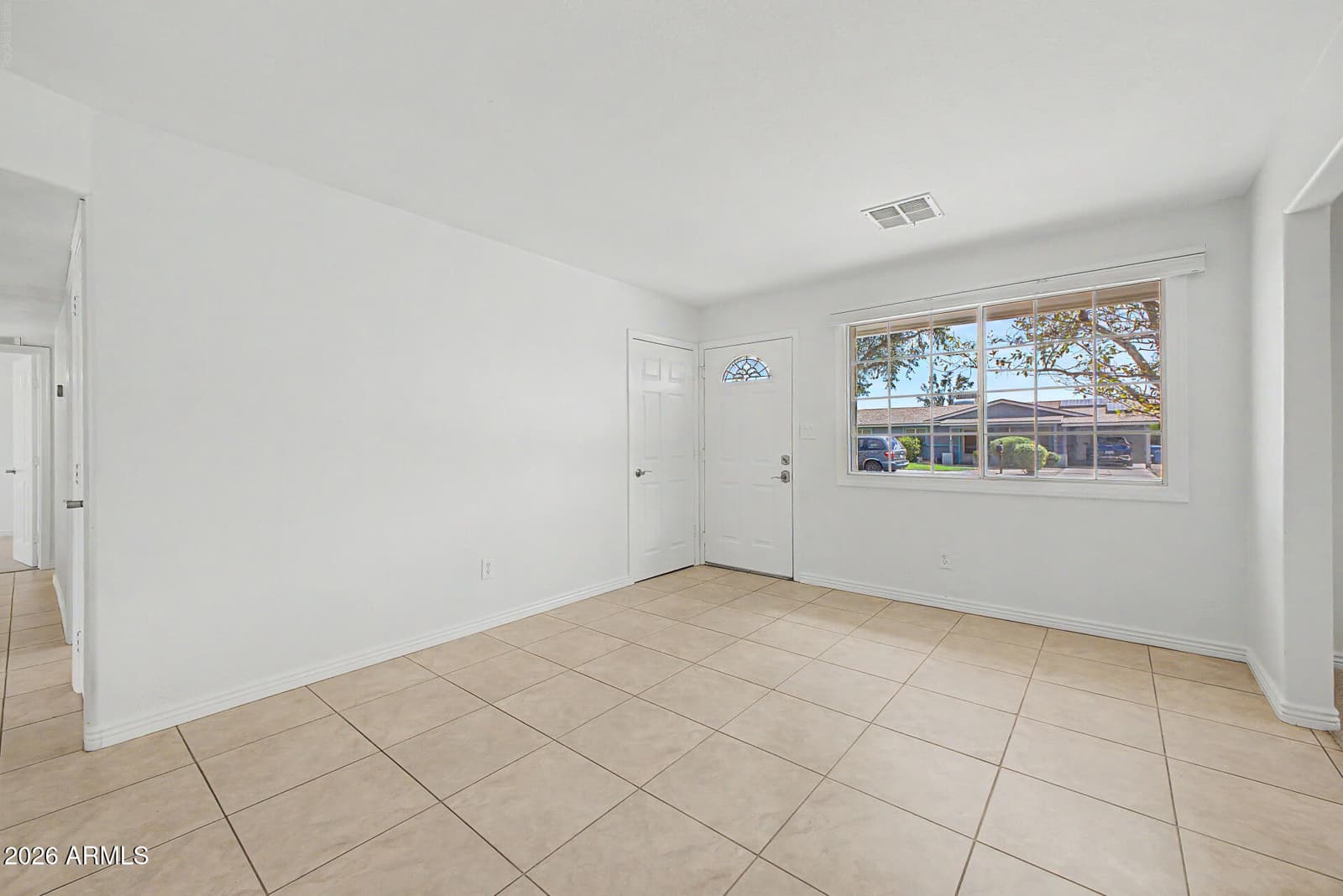18072 N Villa Rita Drive, Phoenix, AZ 85032 — photo 5 of 31