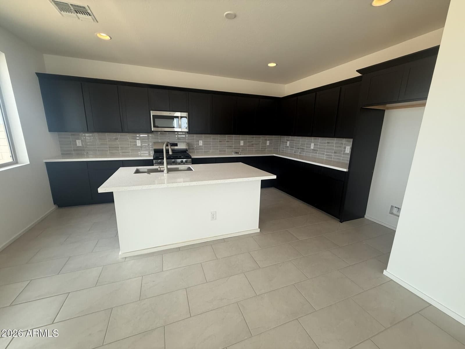 46890 W Crescent Moon Drive, Maricopa, AZ 85139 — photo 2 of 3